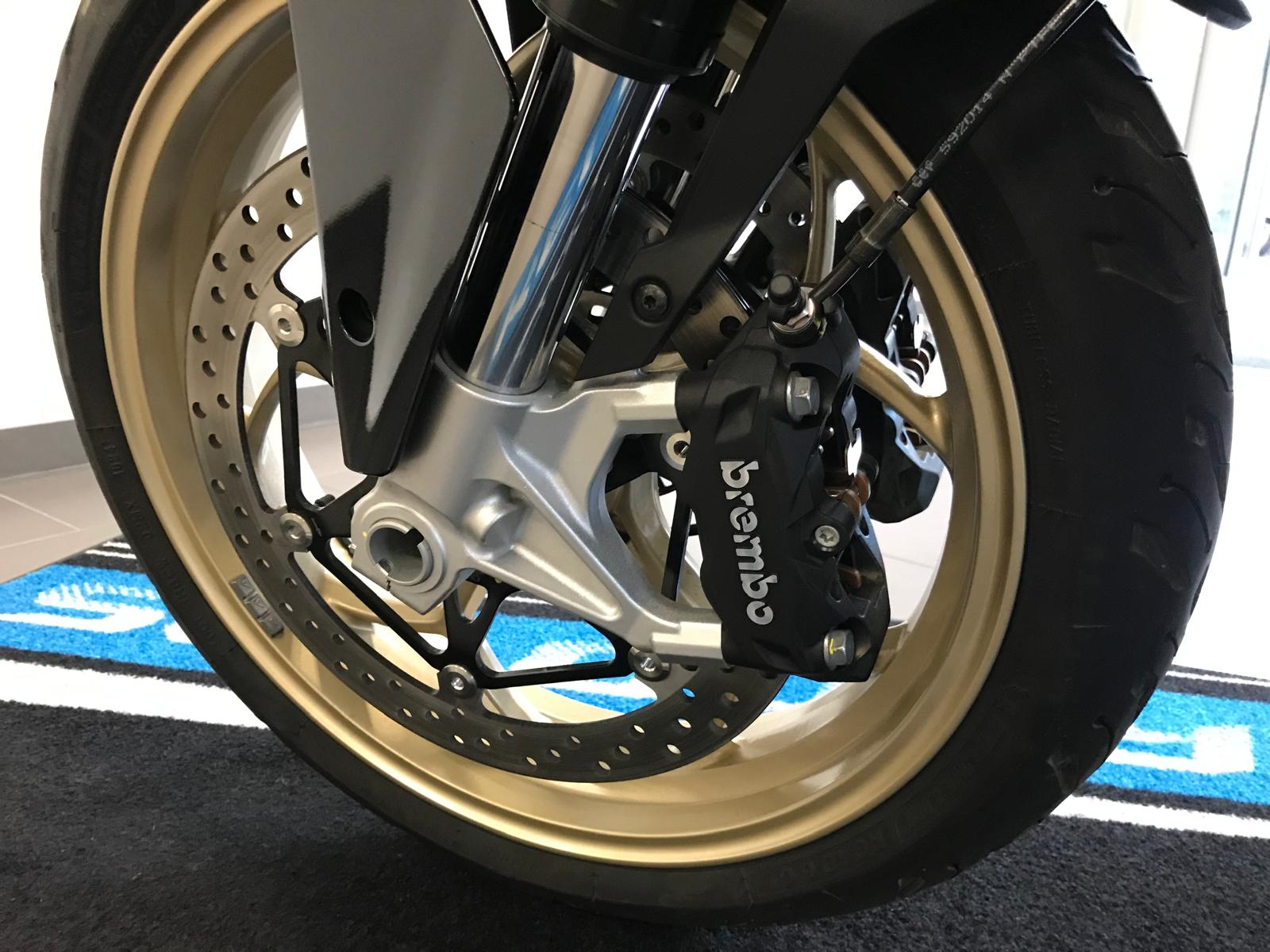 MOTO GUZZI V100 Mandello-image-9