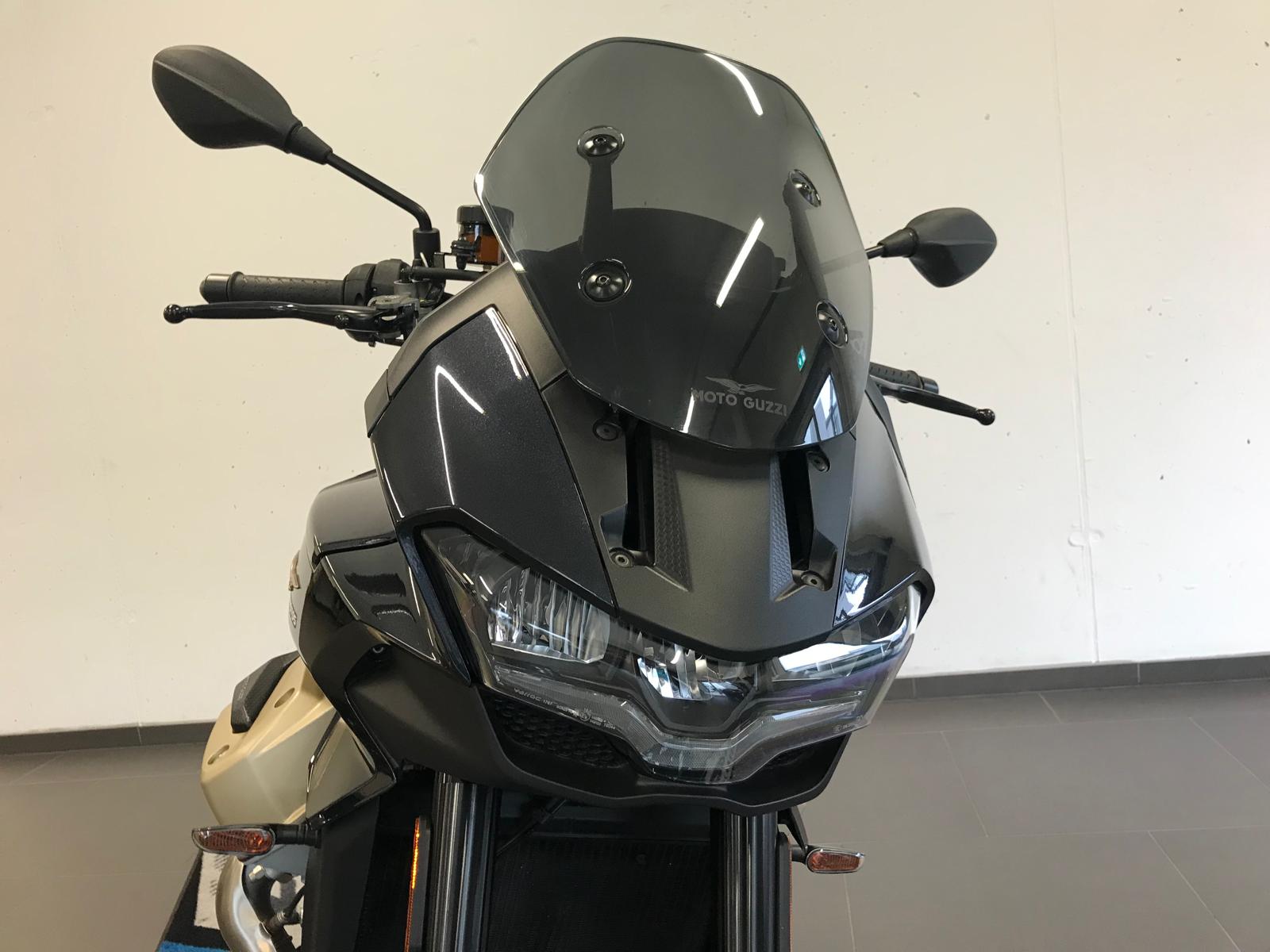 MOTO GUZZI V100 Mandello-image-4