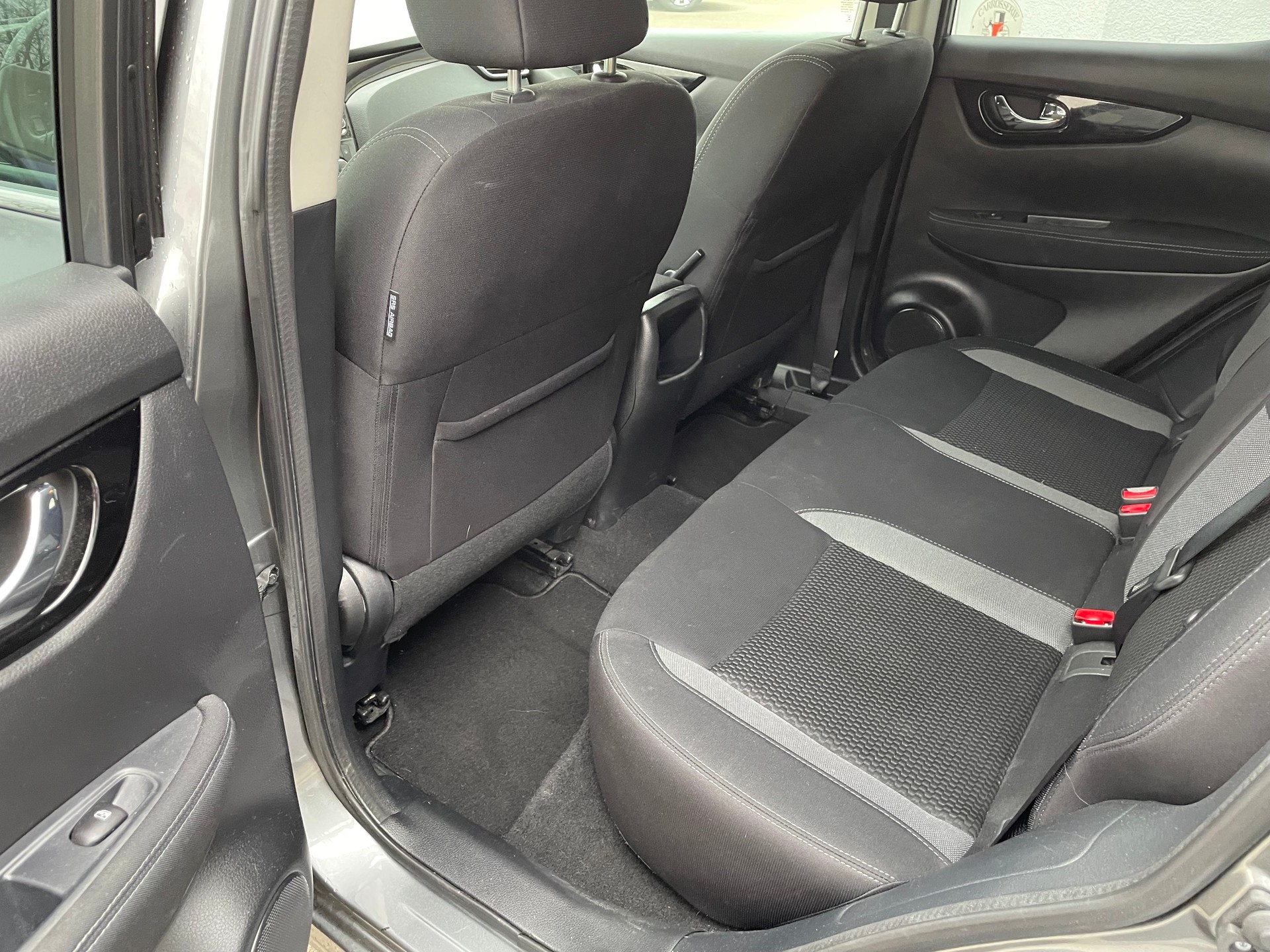 NISSAN Qashqai 1.2 DIG-T acenta-image-12