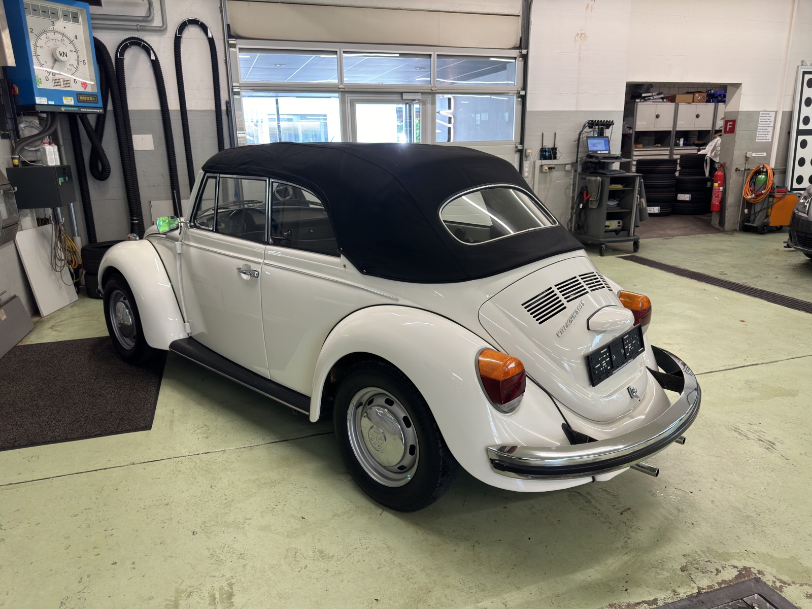 VW Käfer Cabriolet 15 AR 11-image-12