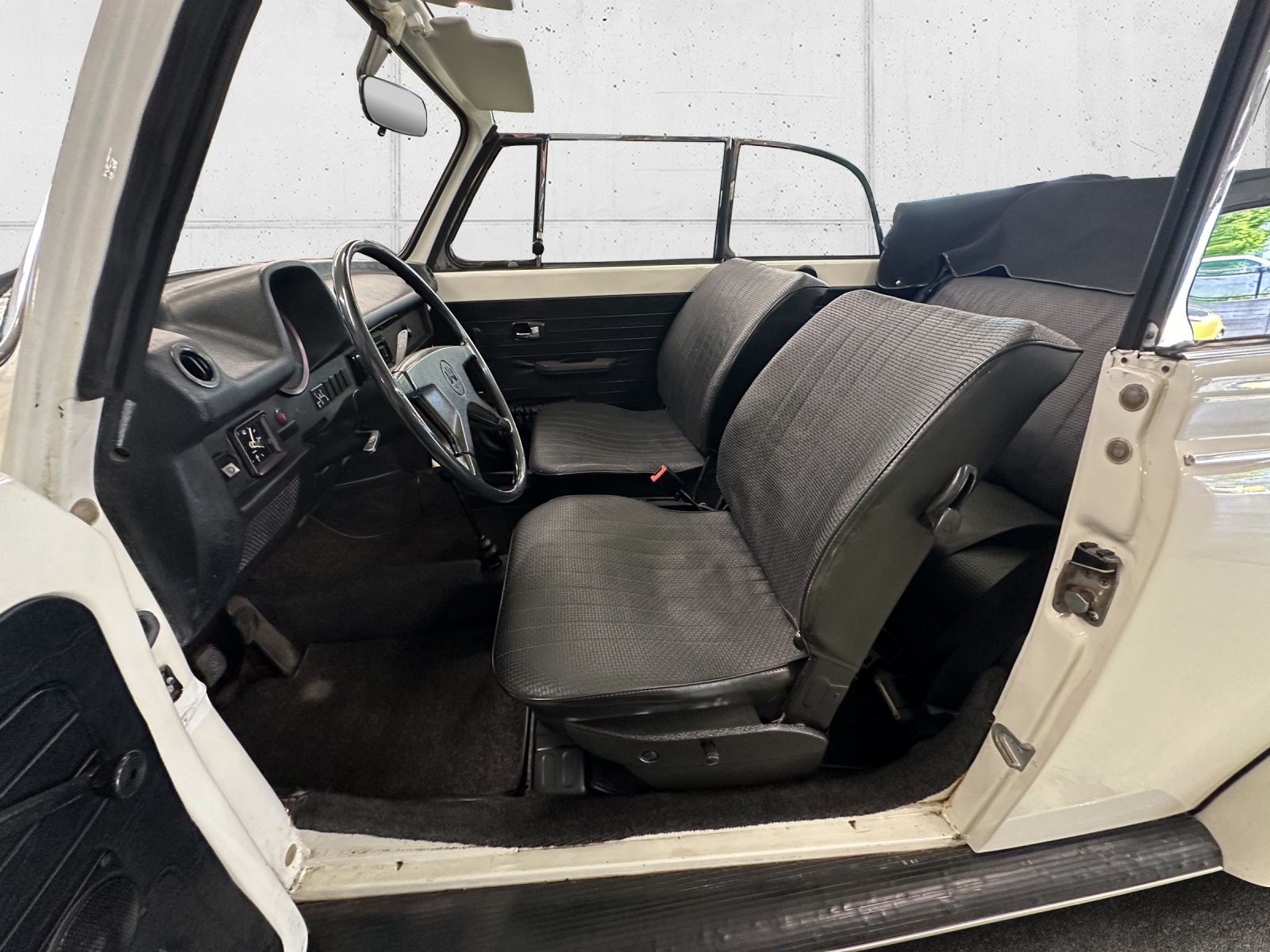 VW Käfer Cabriolet 15 AR 11-image-7