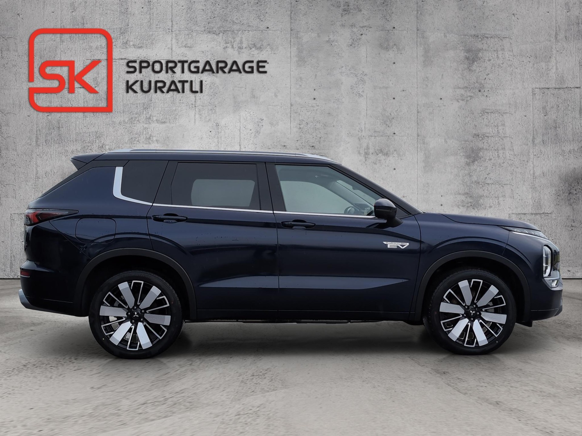 MITSUBISHI Outlander 2.4 PHEV Instyle 4x4 Edition-image-8