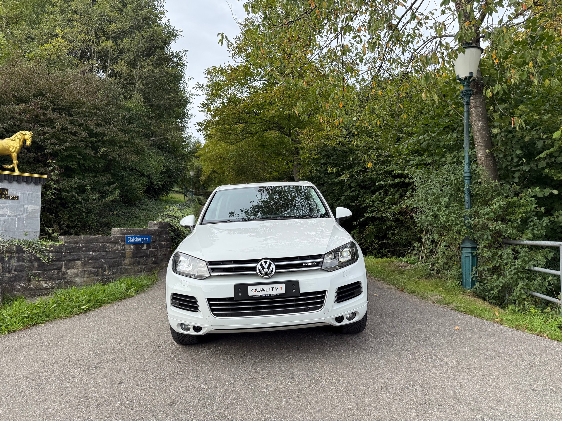VW Touareg 3.0 TSI Hybrid Edition X Tiptronic-showroom-element-2