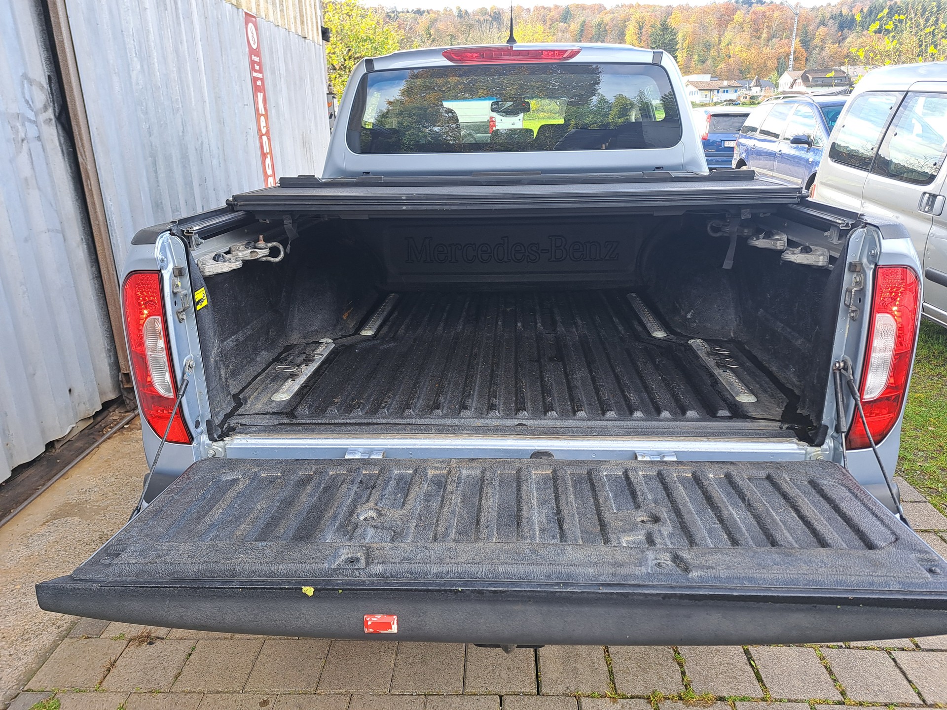 MERCEDES-BENZ d 4 Matic Power A Doppel Cab.-image-3