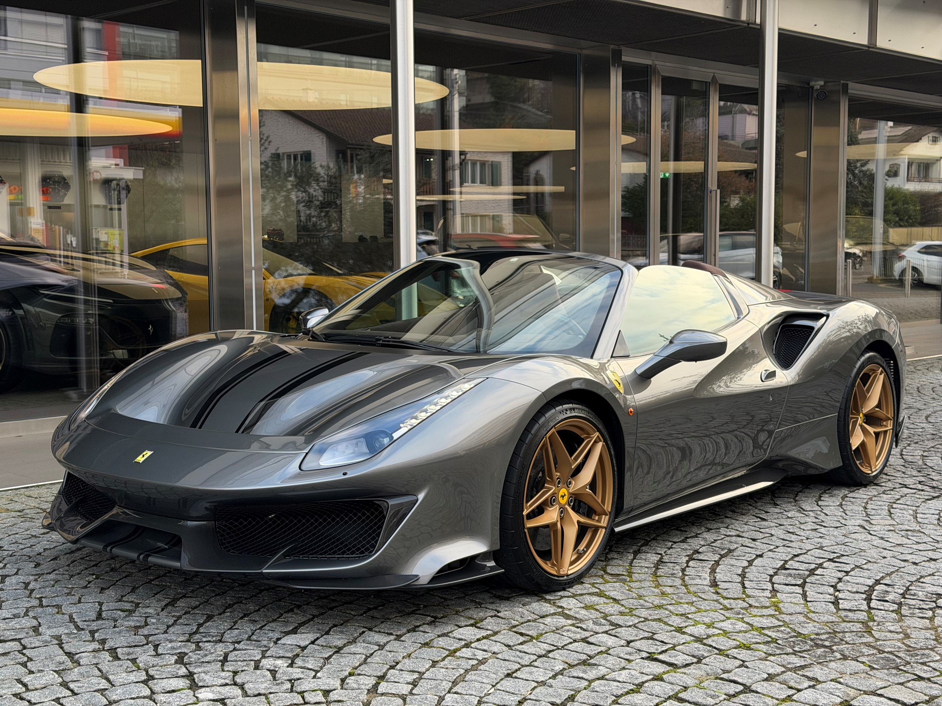 FERRARI 488 Pista Spider 3.9 V8