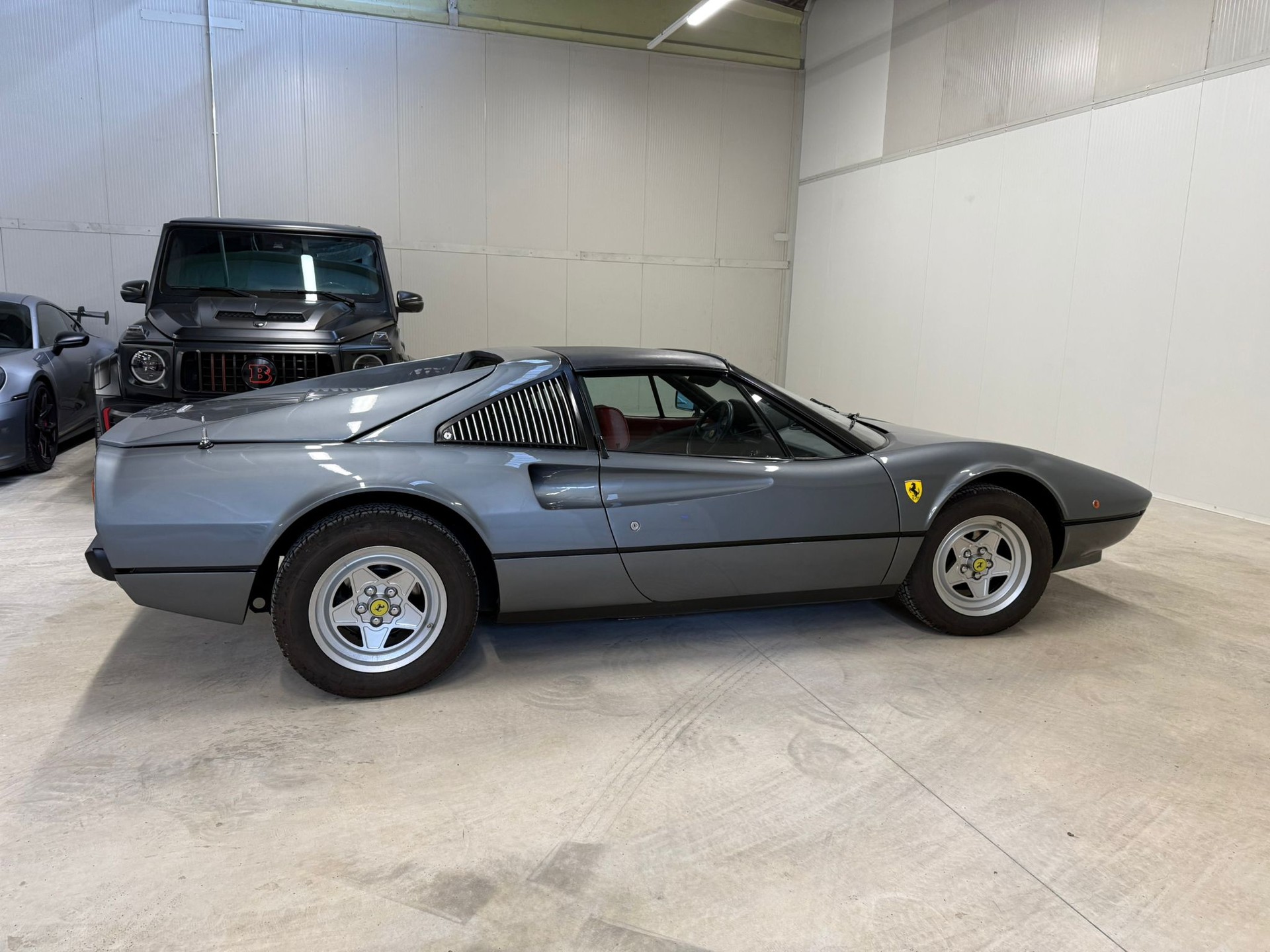 FERRARI 308 GTSi-image-4