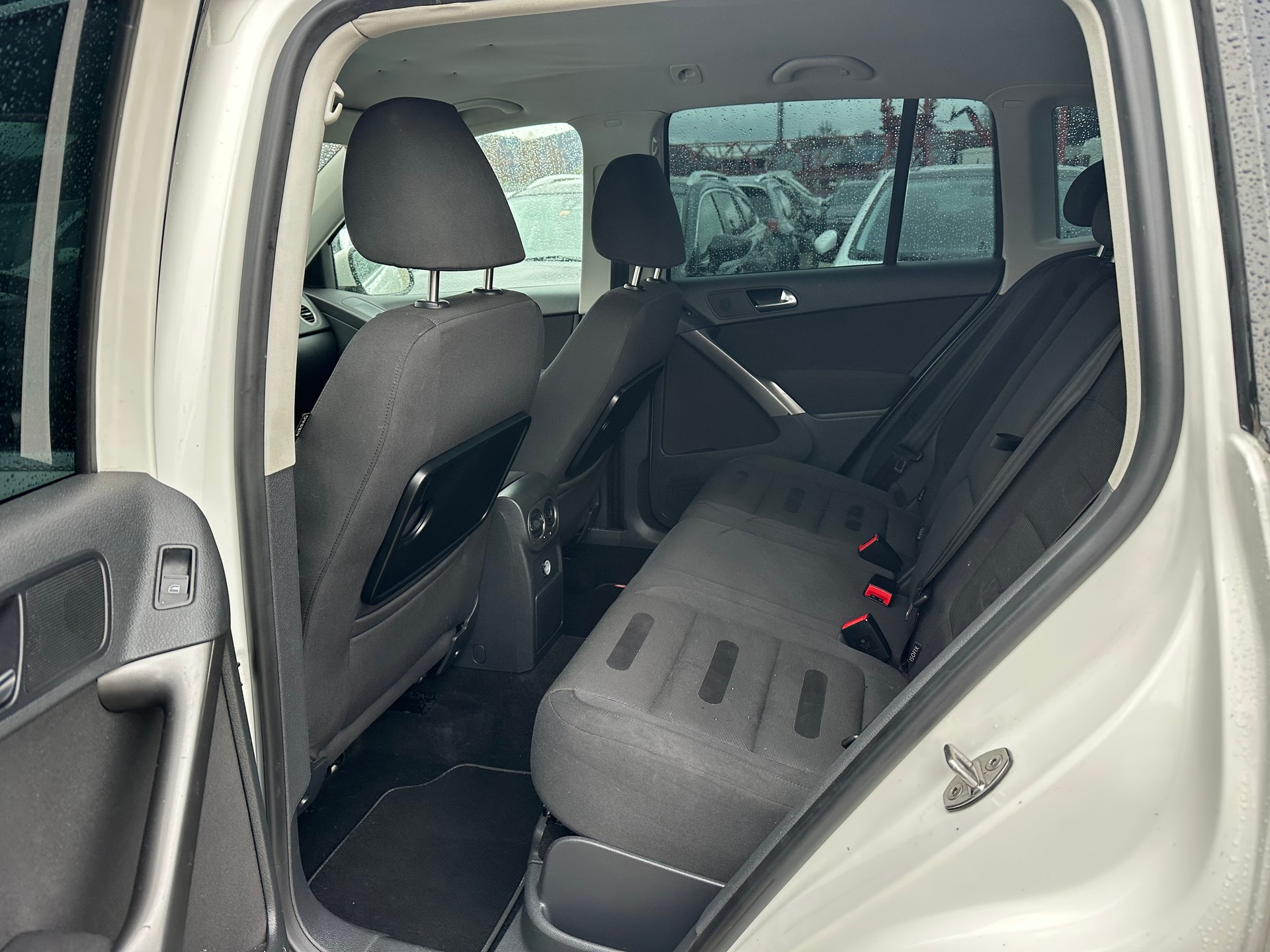 VW Tiguan 2.0 TSI Sport&Style Tiptronic-image-10