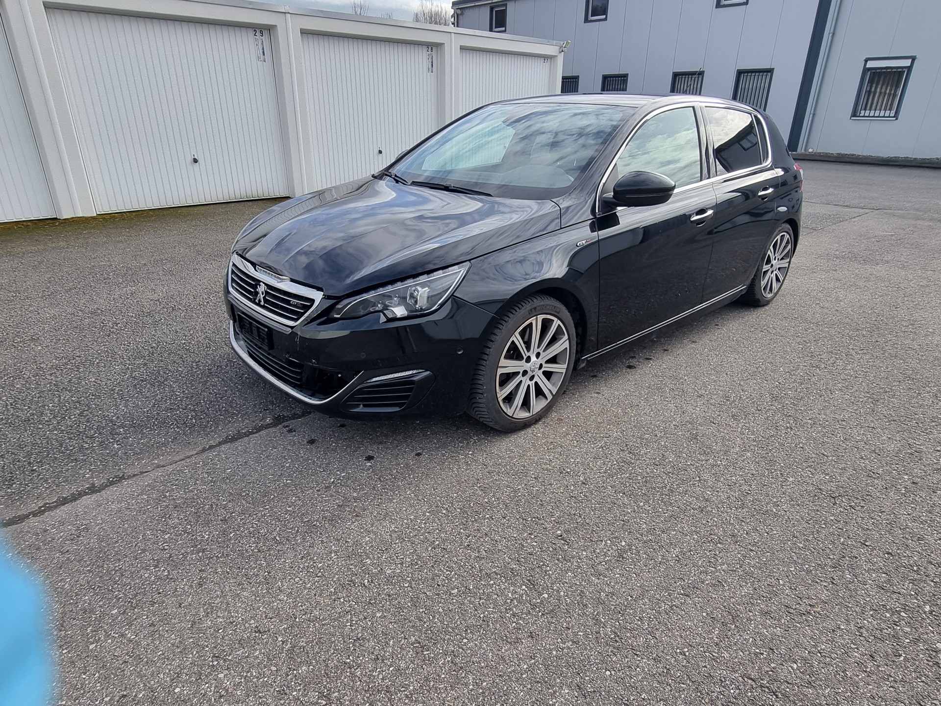 PEUGEOT 308 1.6 e-THP GT-image-1