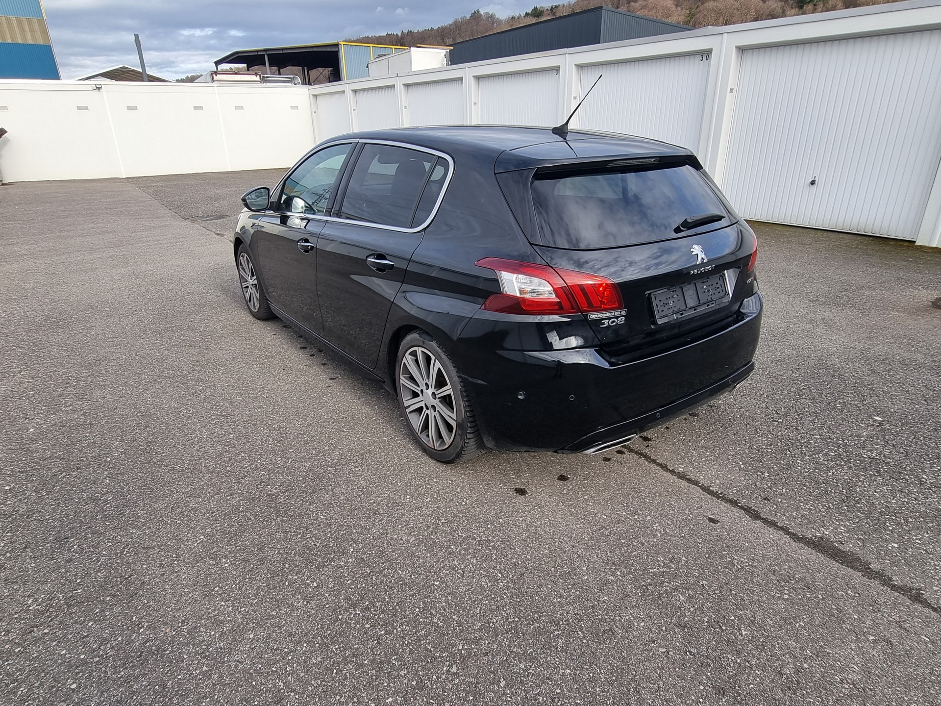 PEUGEOT 308 1.6 e-THP GT-image-3