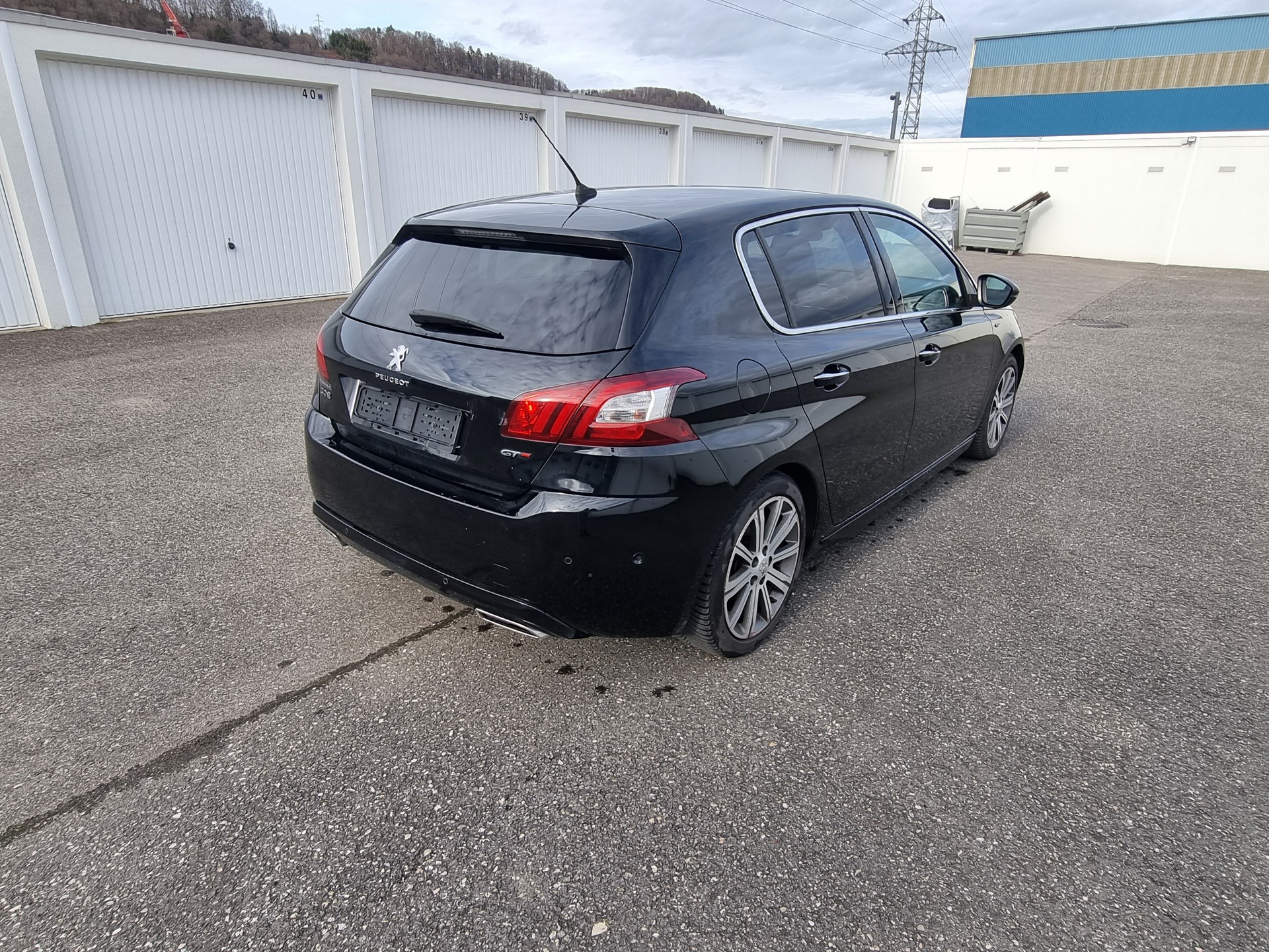 PEUGEOT 308 1.6 e-THP GT-image-4