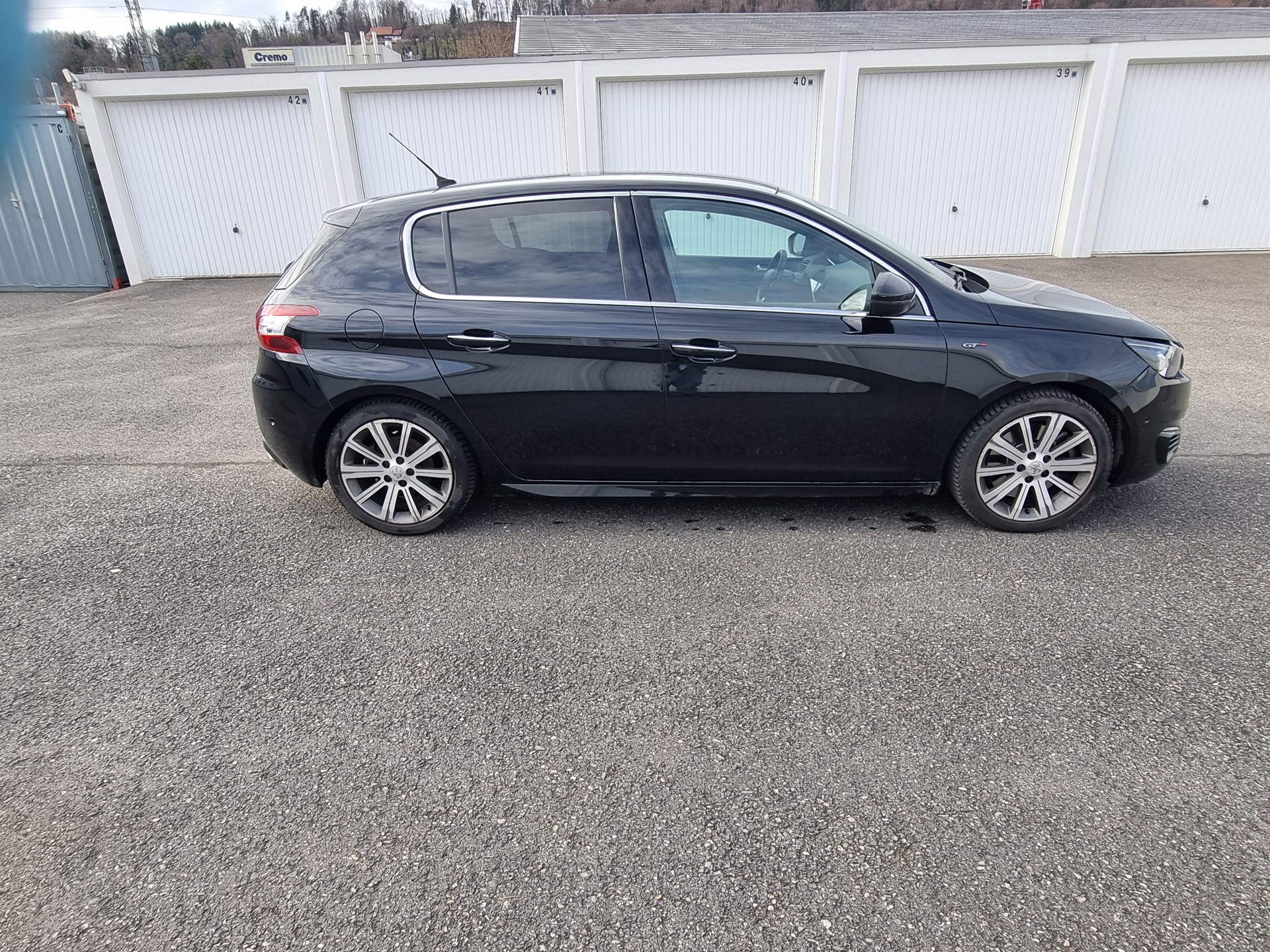 PEUGEOT 308 1.6 e-THP GT-image-6