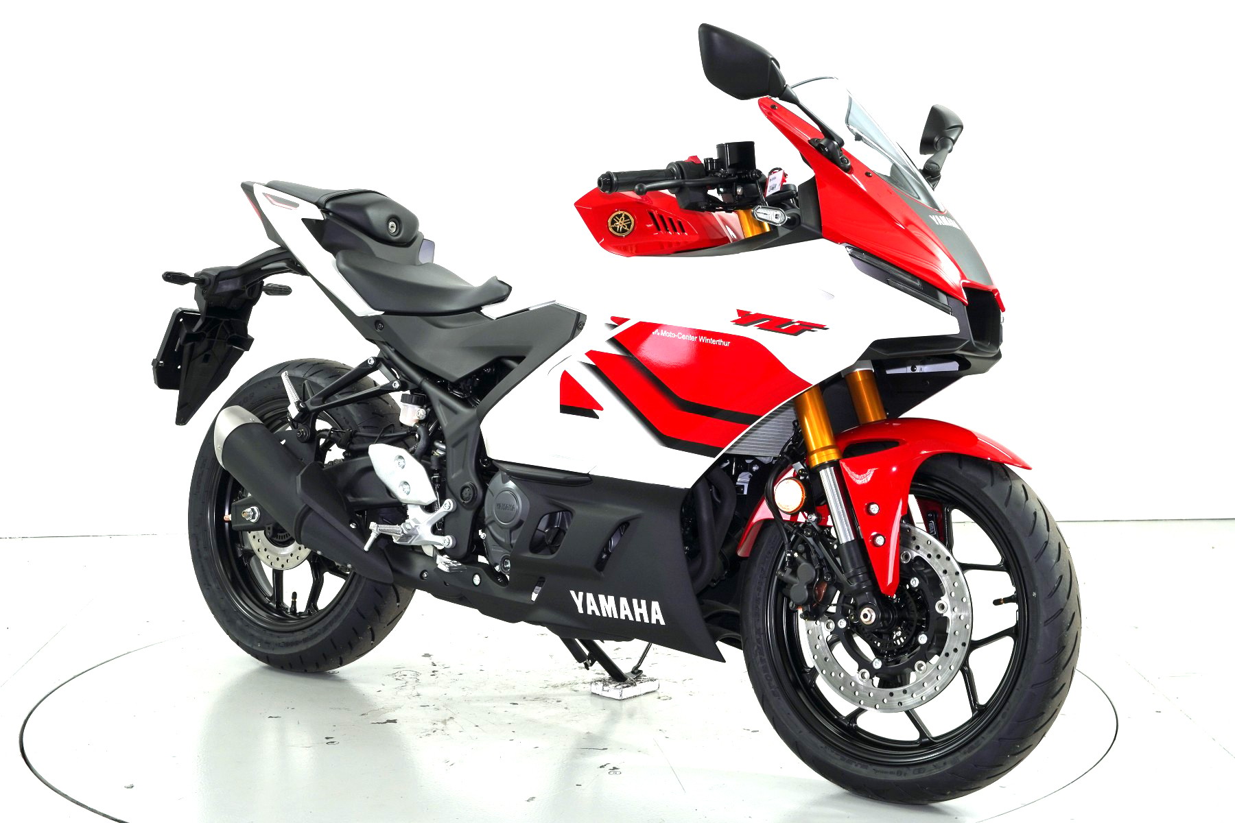 YAMAHA YZF-R3 ABS 70th Anniv.-image-0