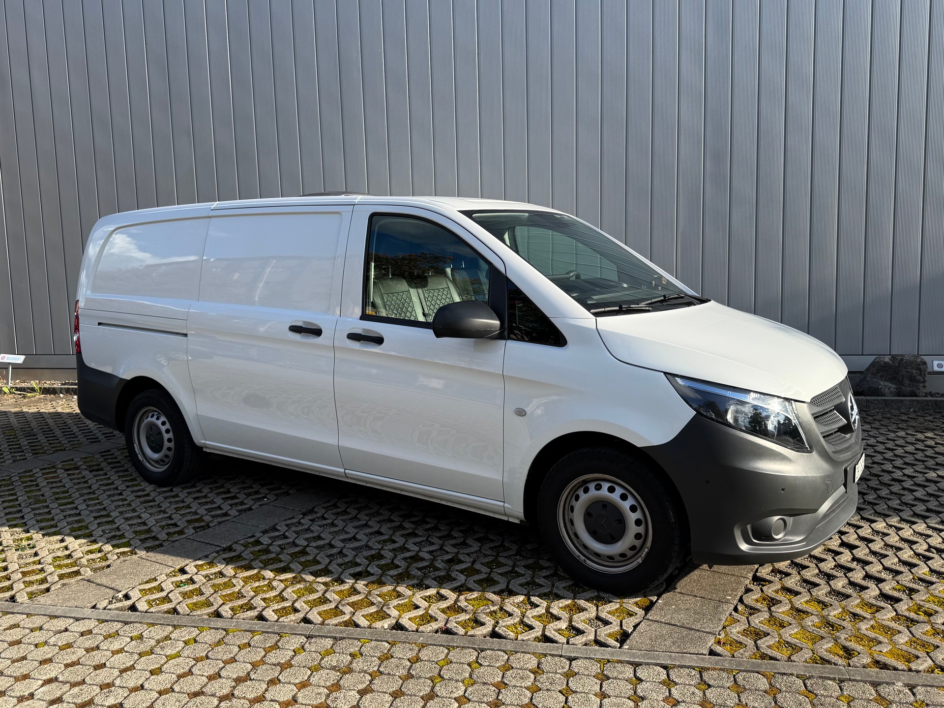 MERCEDES-BENZ 114 CDI-image-5