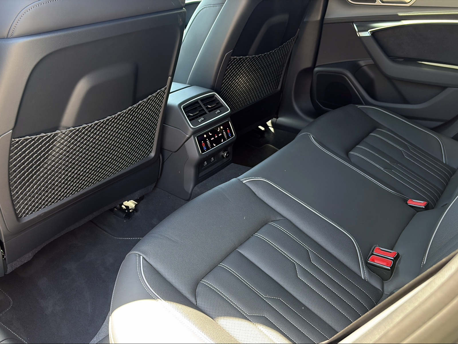 AUDI A6 50 TDI S line quattro tiptronic-image-6