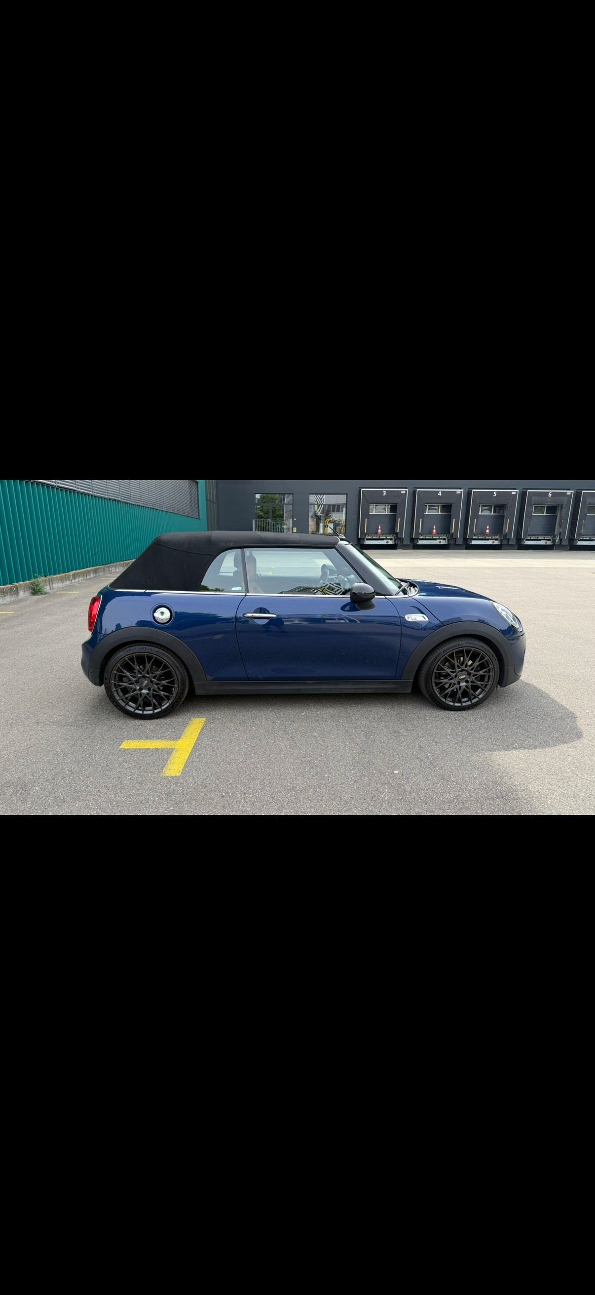MINI Cooper S Cabriolet Steptronic-image-5