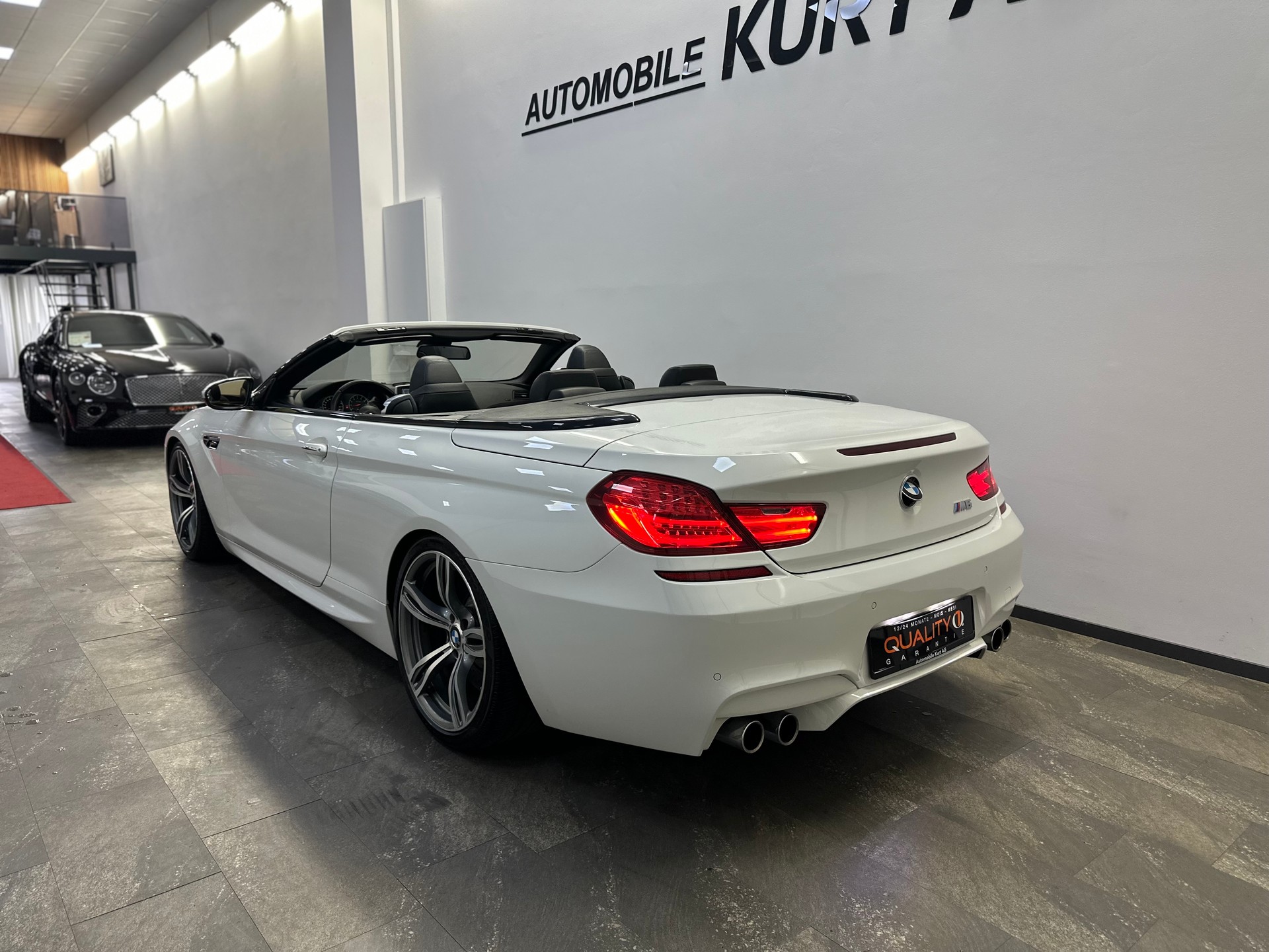 BMW M6 Cabrio Drivelogic-showroom-element-2