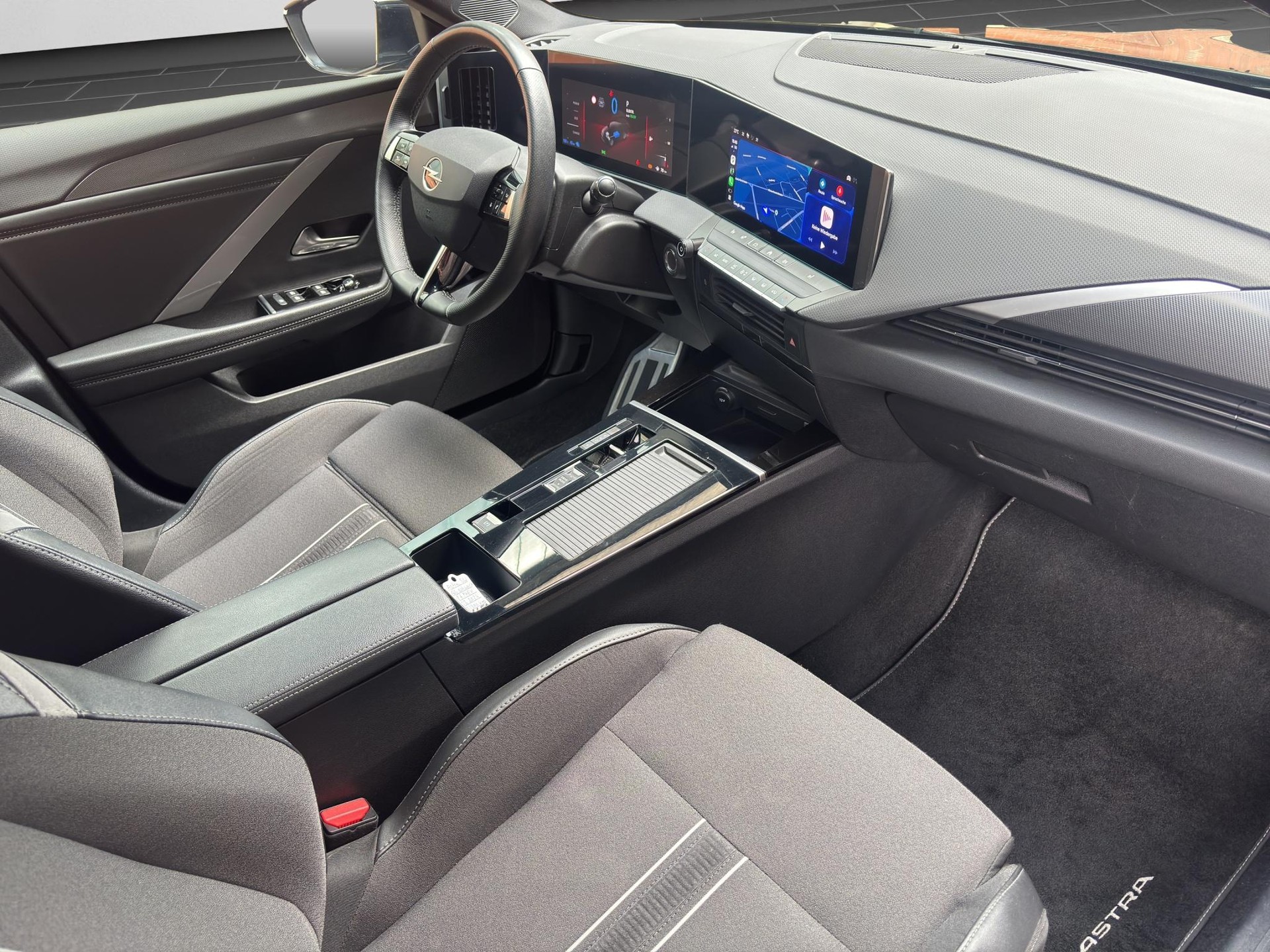 OPEL Astra Sports Tourer 1.6 T PHEV 180 GS-image-9