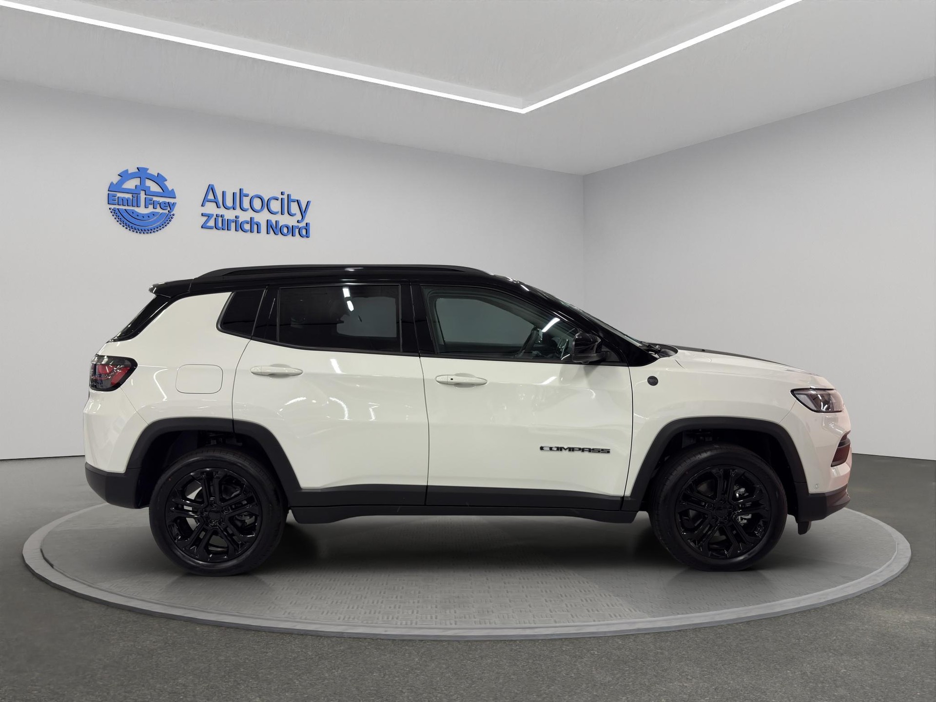 JEEP Compass 1.5 Turbo North Star-showroom-element-3