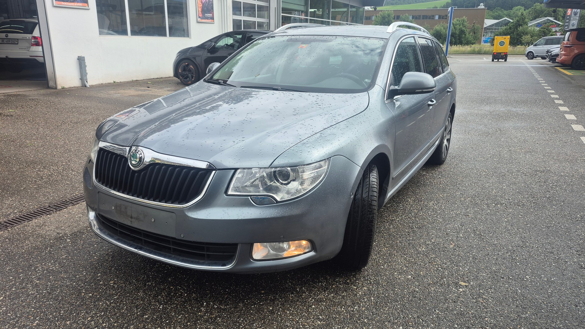 SKODA Superb Combi 2.0 TDi Ambition 4x4