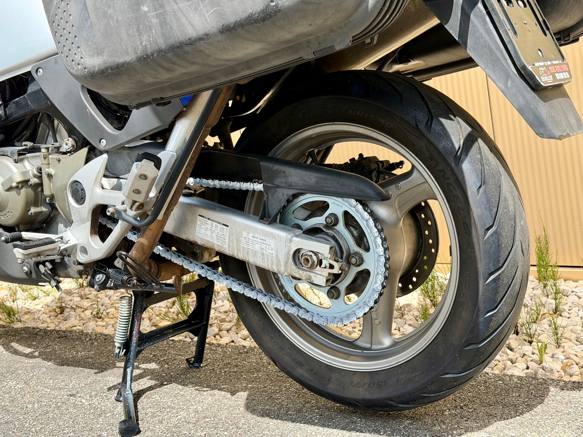 HONDA XL 1000 V Varadero-image-13