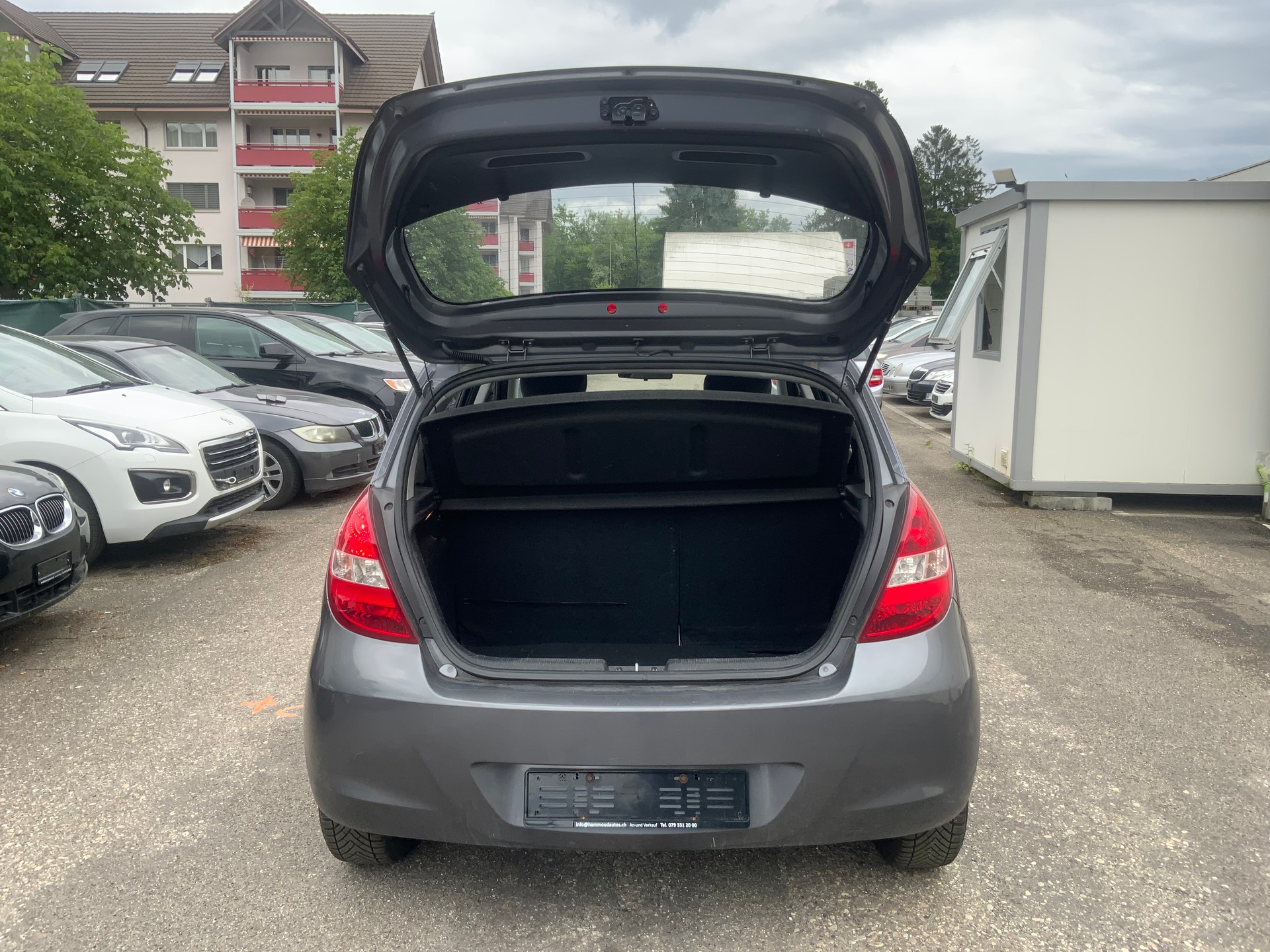 HYUNDAI i20 1.2 Comfort-image-6