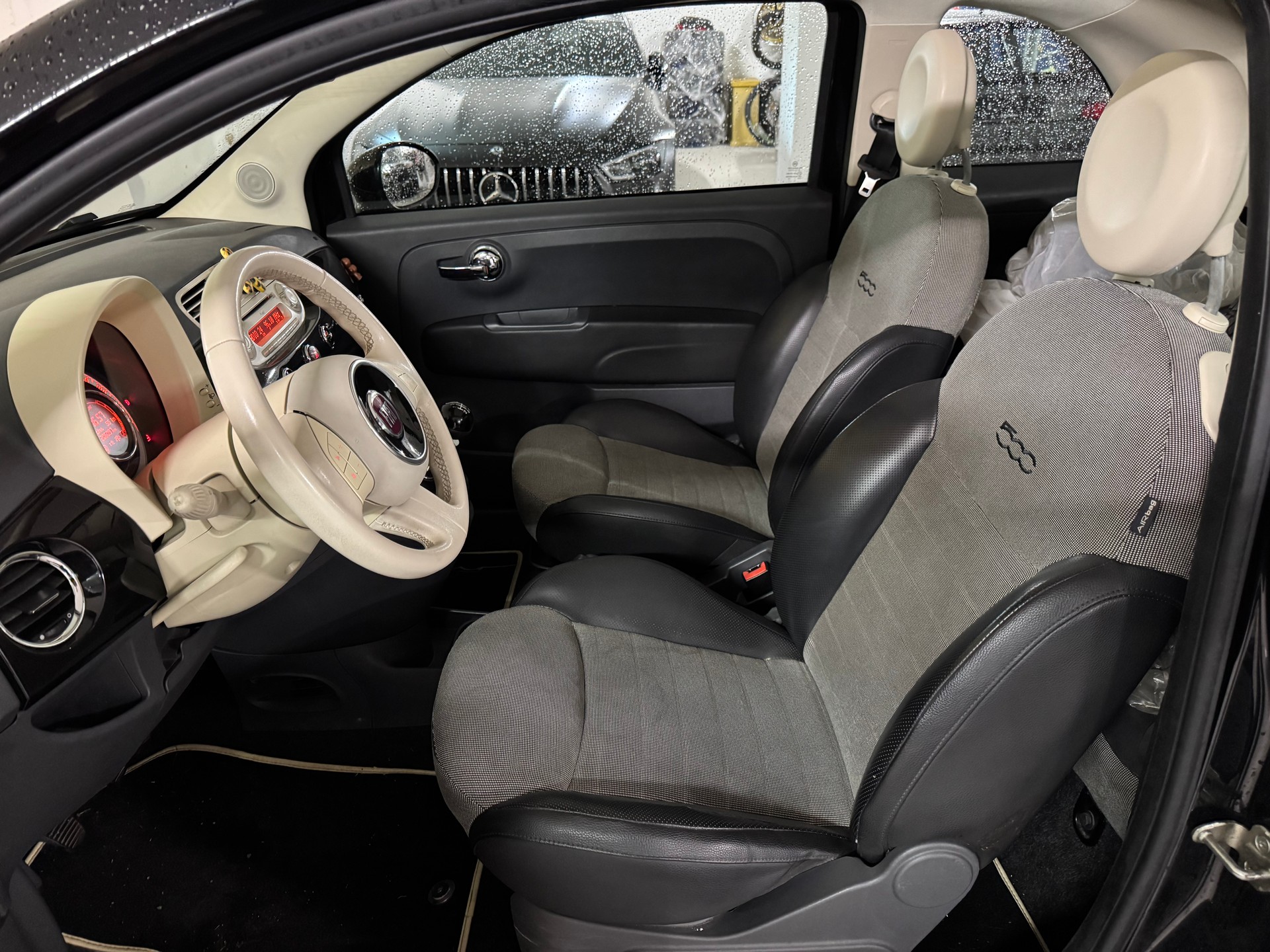 FIAT 500C 1.4 16V Lounge-image-9