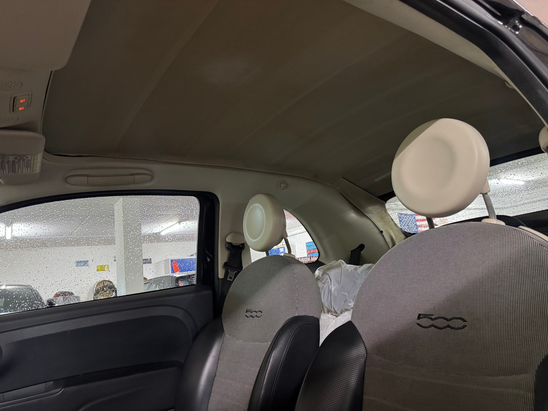 FIAT 500C 1.4 16V Lounge-image-12