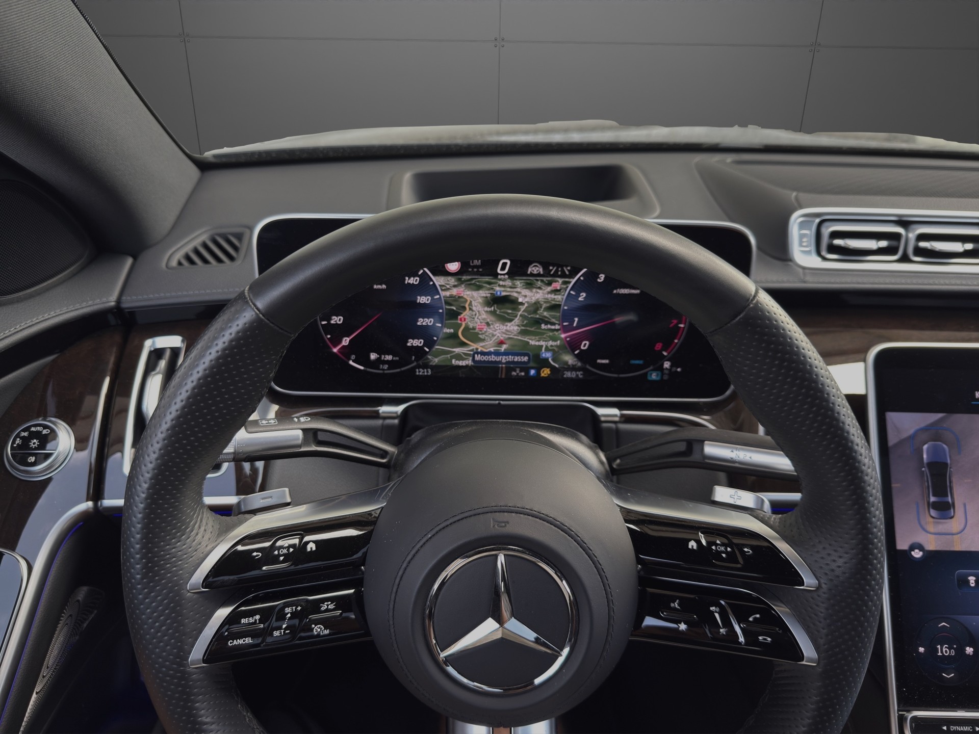 MERCEDES-BENZ S 580 L 4Matic AMG Line 9G-Tronic-image-13