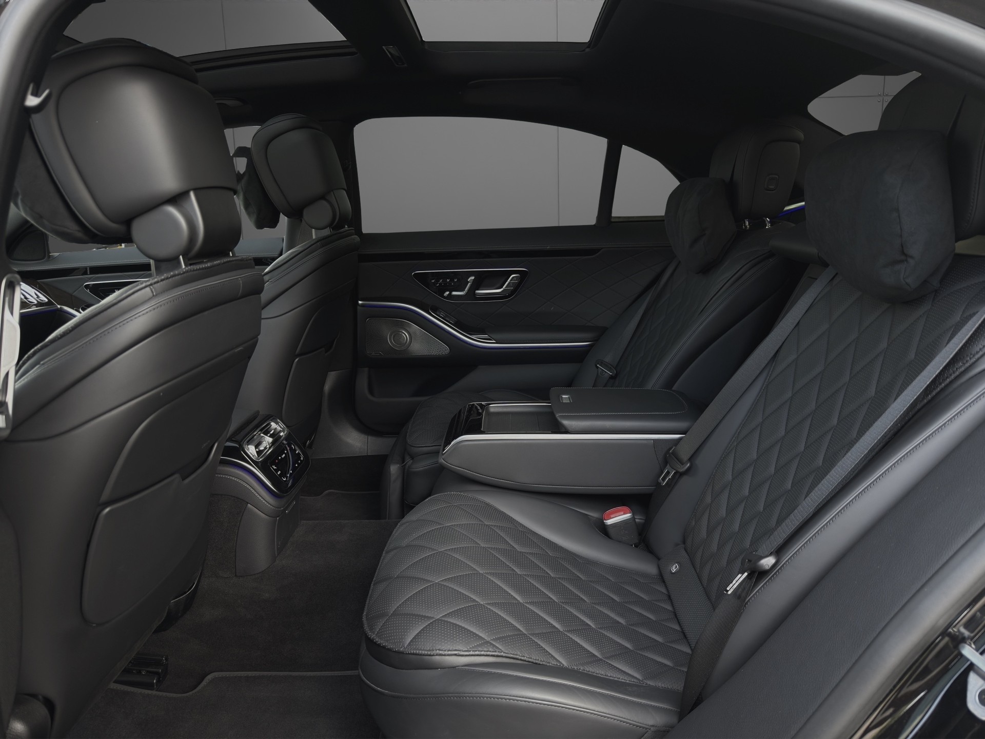 MERCEDES-BENZ S 580 L 4Matic AMG Line 9G-Tronic-image-7