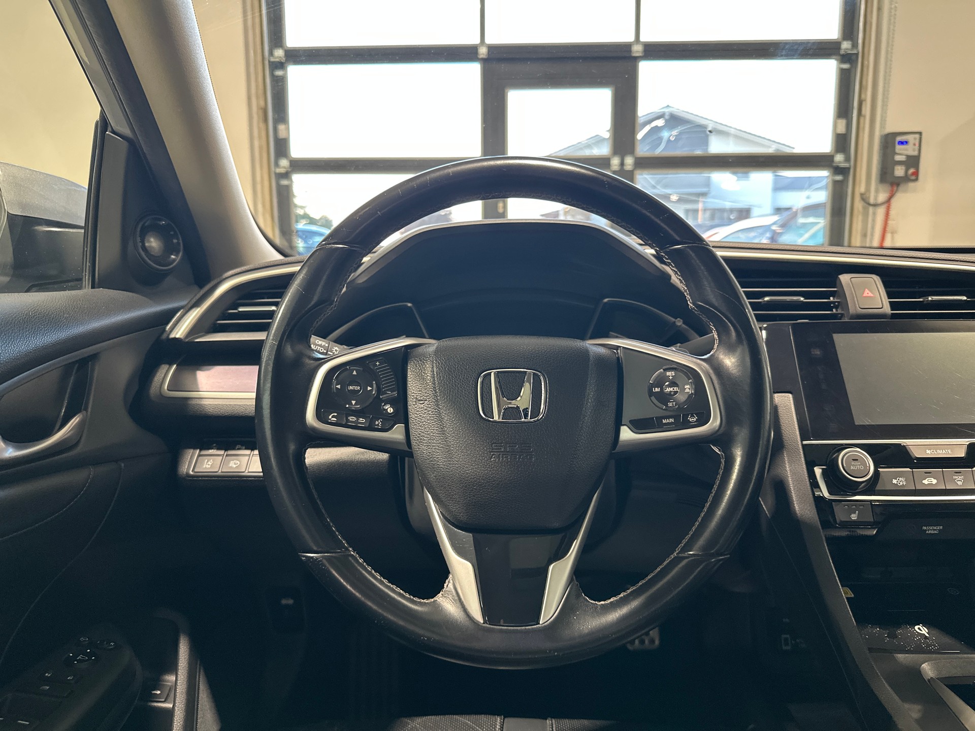 HONDA Civic Sedan 1.5 VTEC Executive Premium CVT-image-23