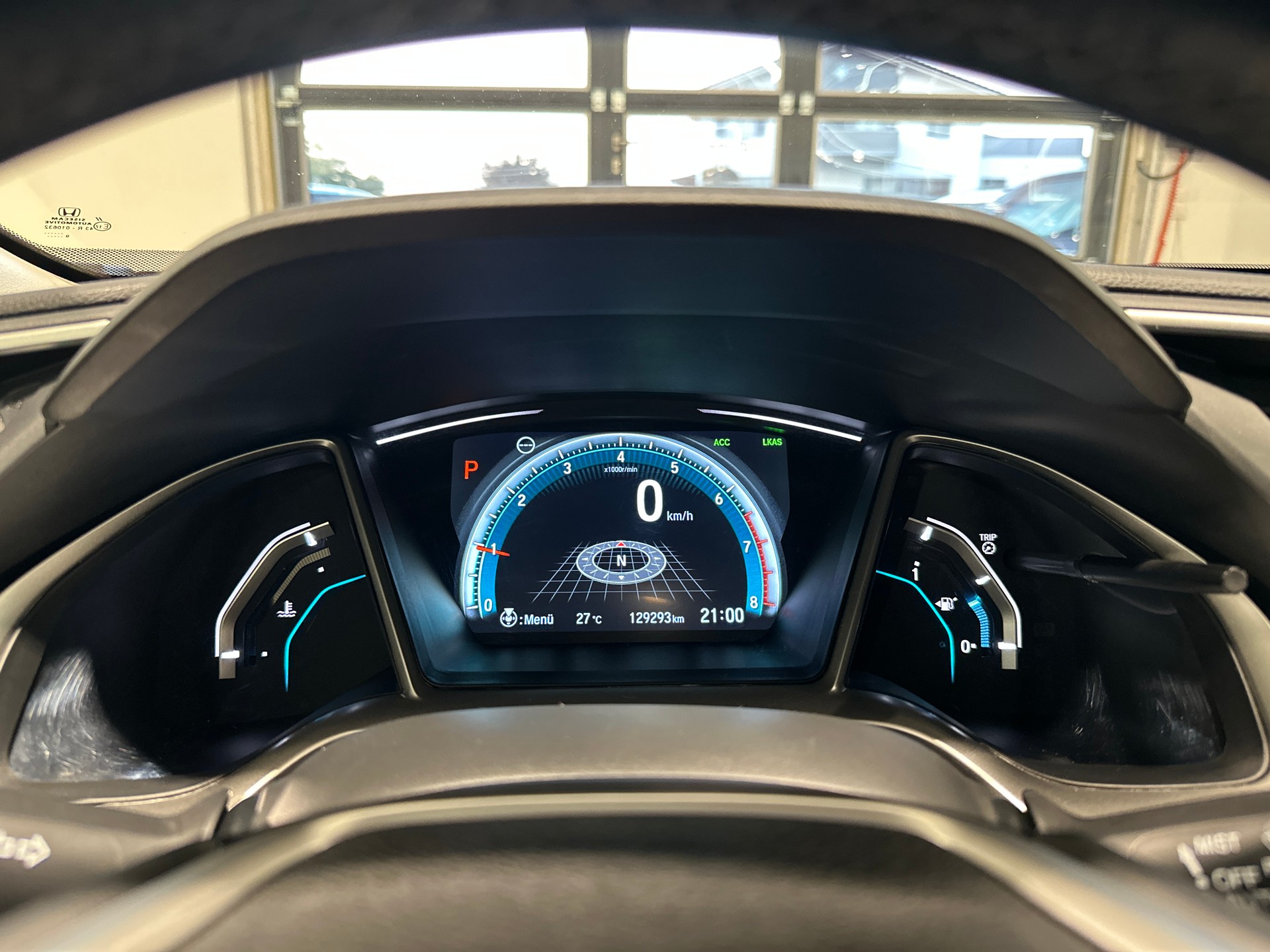 HONDA Civic Sedan 1.5 VTEC Executive Premium CVT-image-24