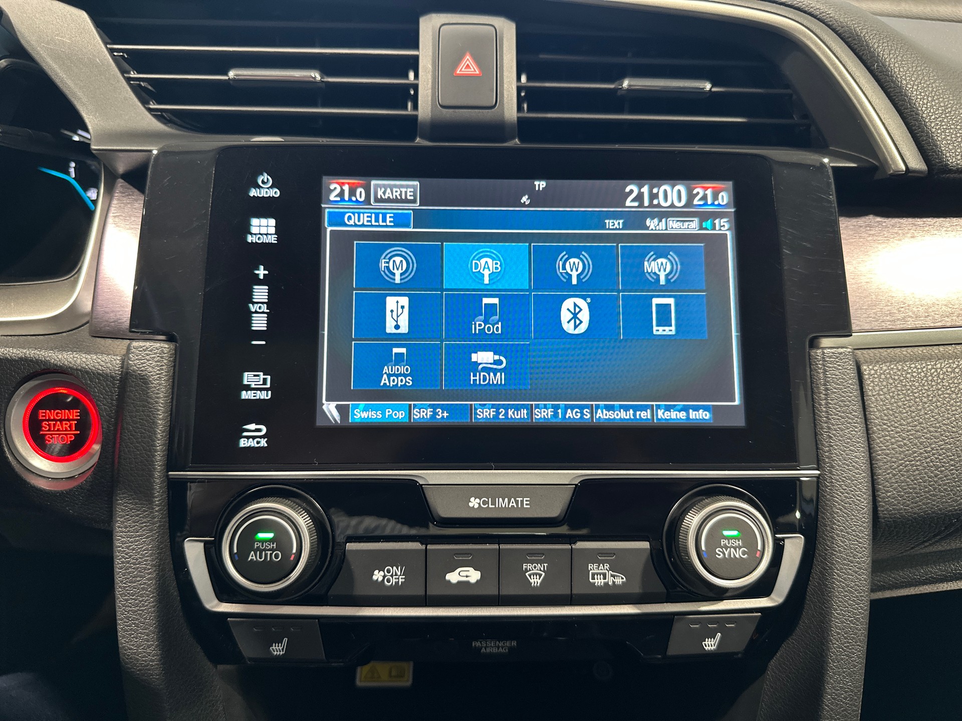 HONDA Civic Sedan 1.5 VTEC Executive Premium CVT-image-18