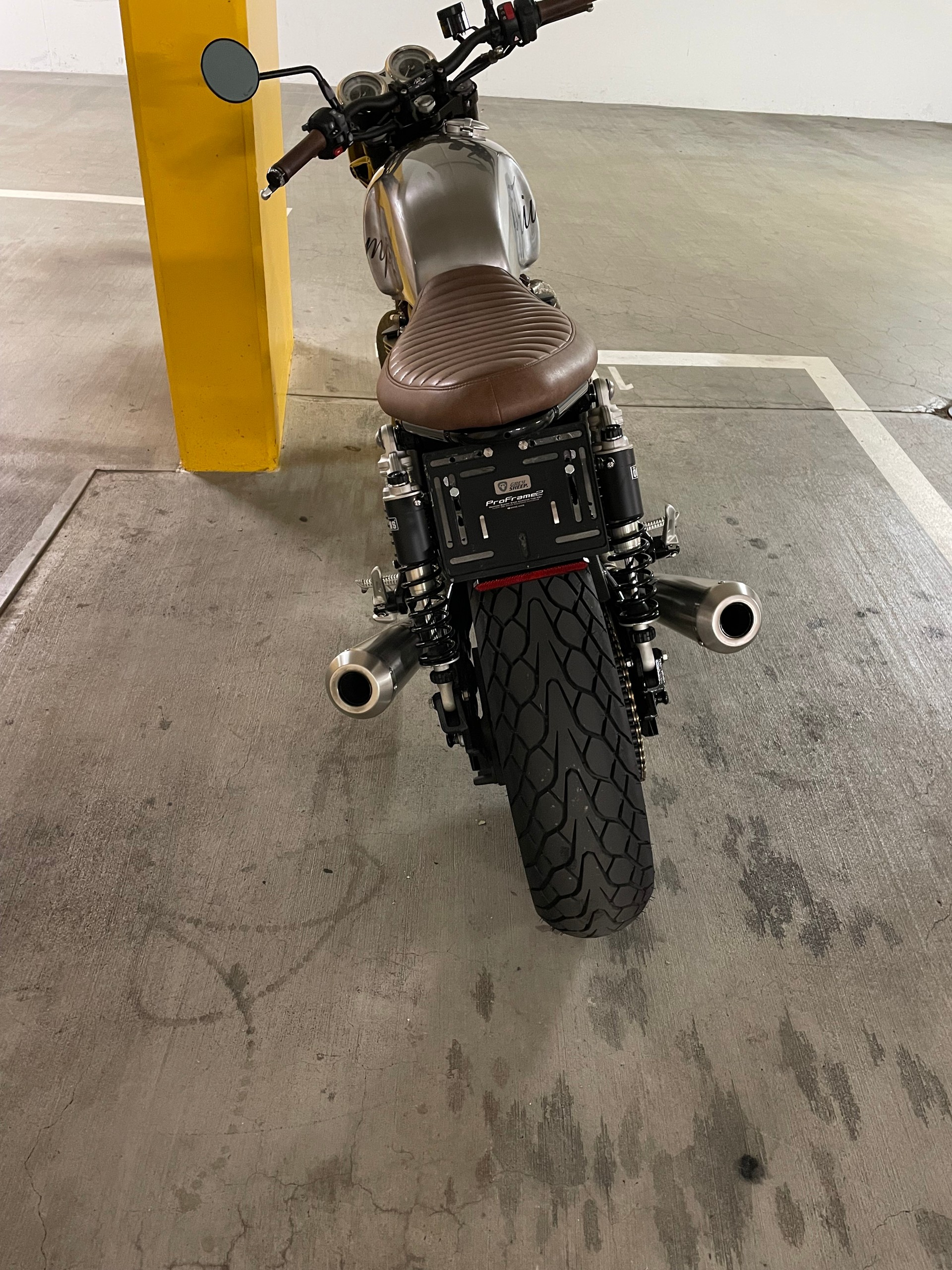 TRIUMPH Thruxton R 1200 i ABS-image-3