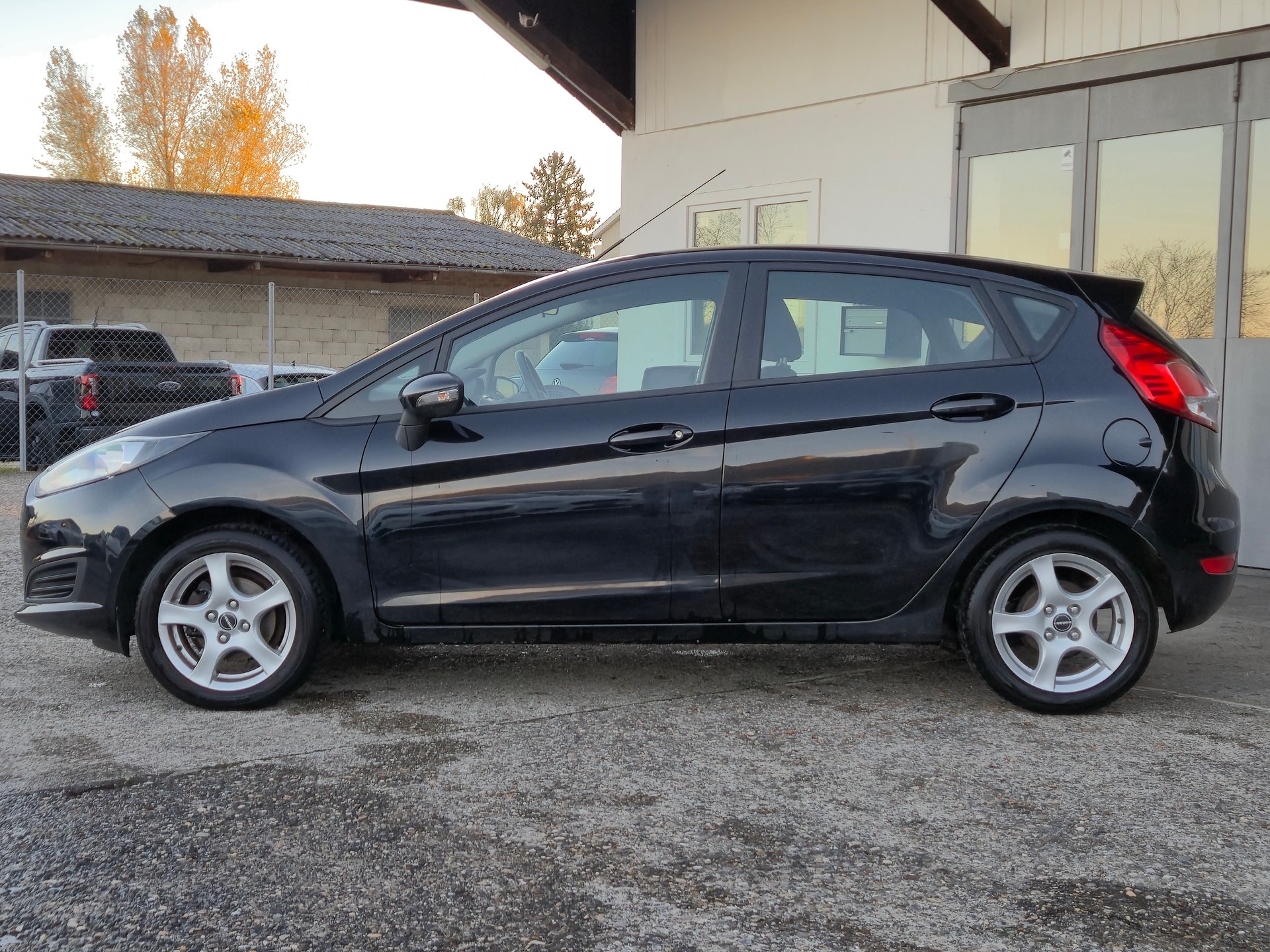 FORD Fiesta 1.0 Trend-image-8