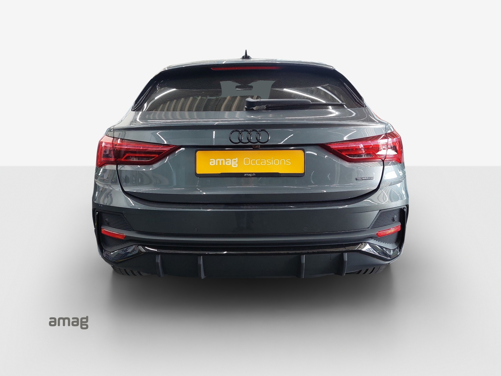 AUDI Q3 Sportback 45 TFSI S line quattro S-tronic-showroom-element-3