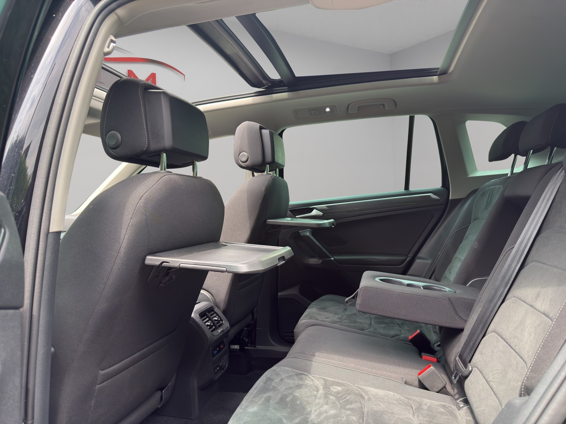 VW Tiguan 2.0TSI Highline 4Motion DSG-image-17