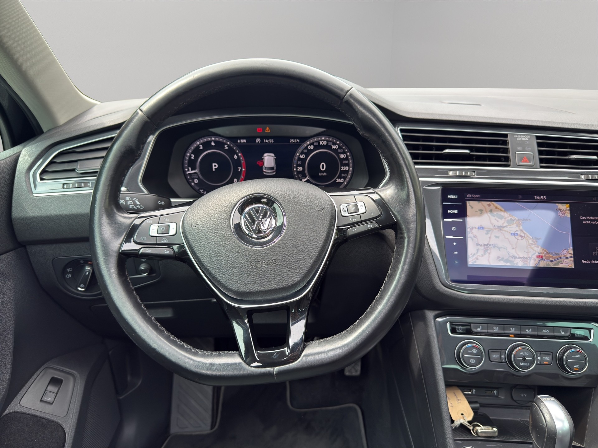 VW Tiguan 2.0TSI Highline 4Motion DSG-image-16