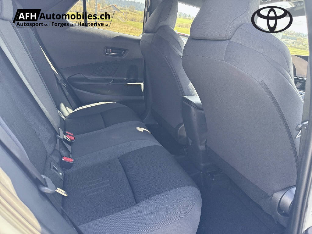 TOYOTA C-HR 2.0 PHEV Trend-image-15