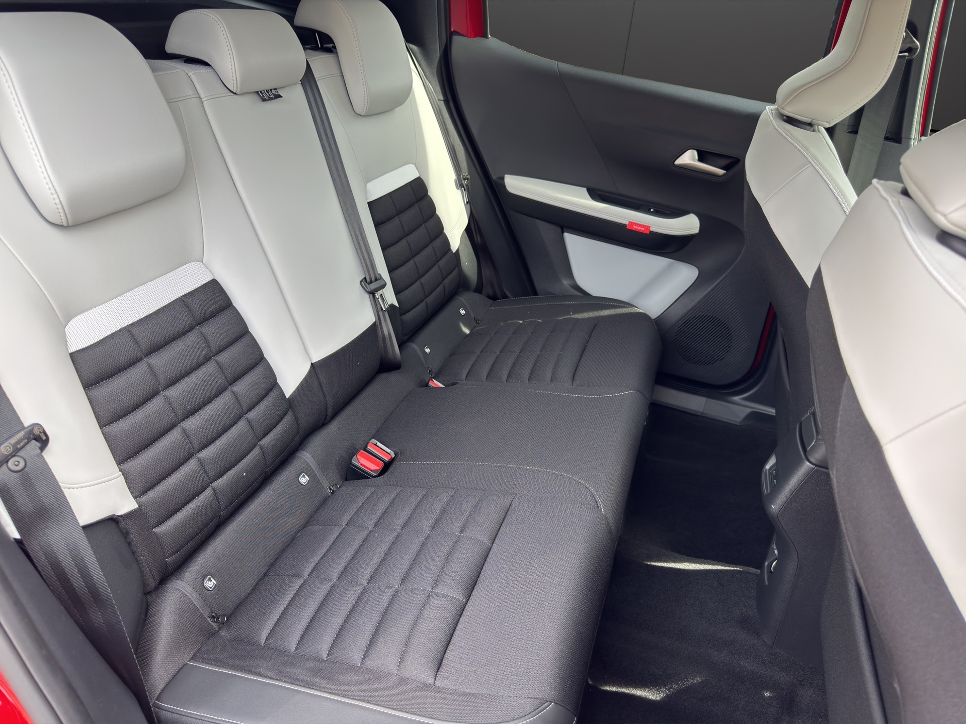 CITROEN C3 Aircross 1.2 Hybrid Max-image-13