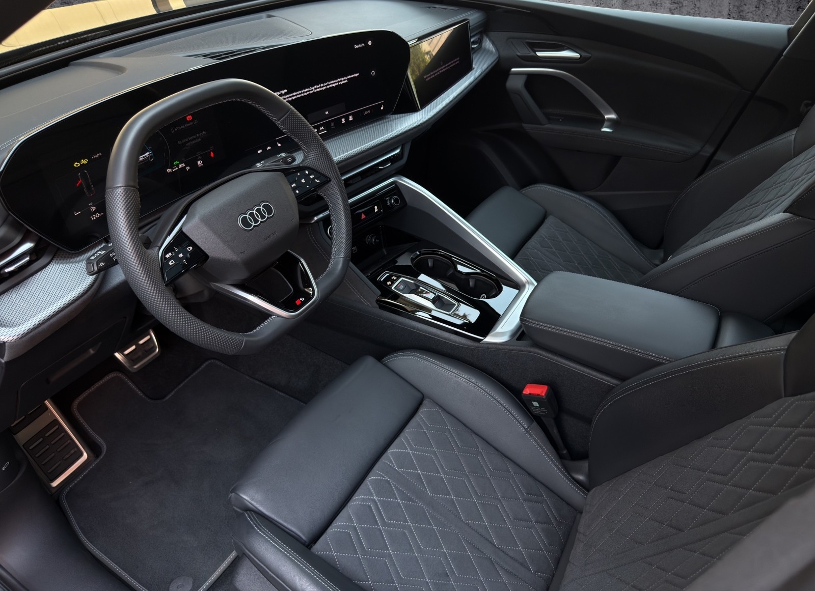 AUDI Q5 TFSI quattro S-Line 150 kW S-tronic *CH-FZG/ Gratisservice / Garantie*-image-6