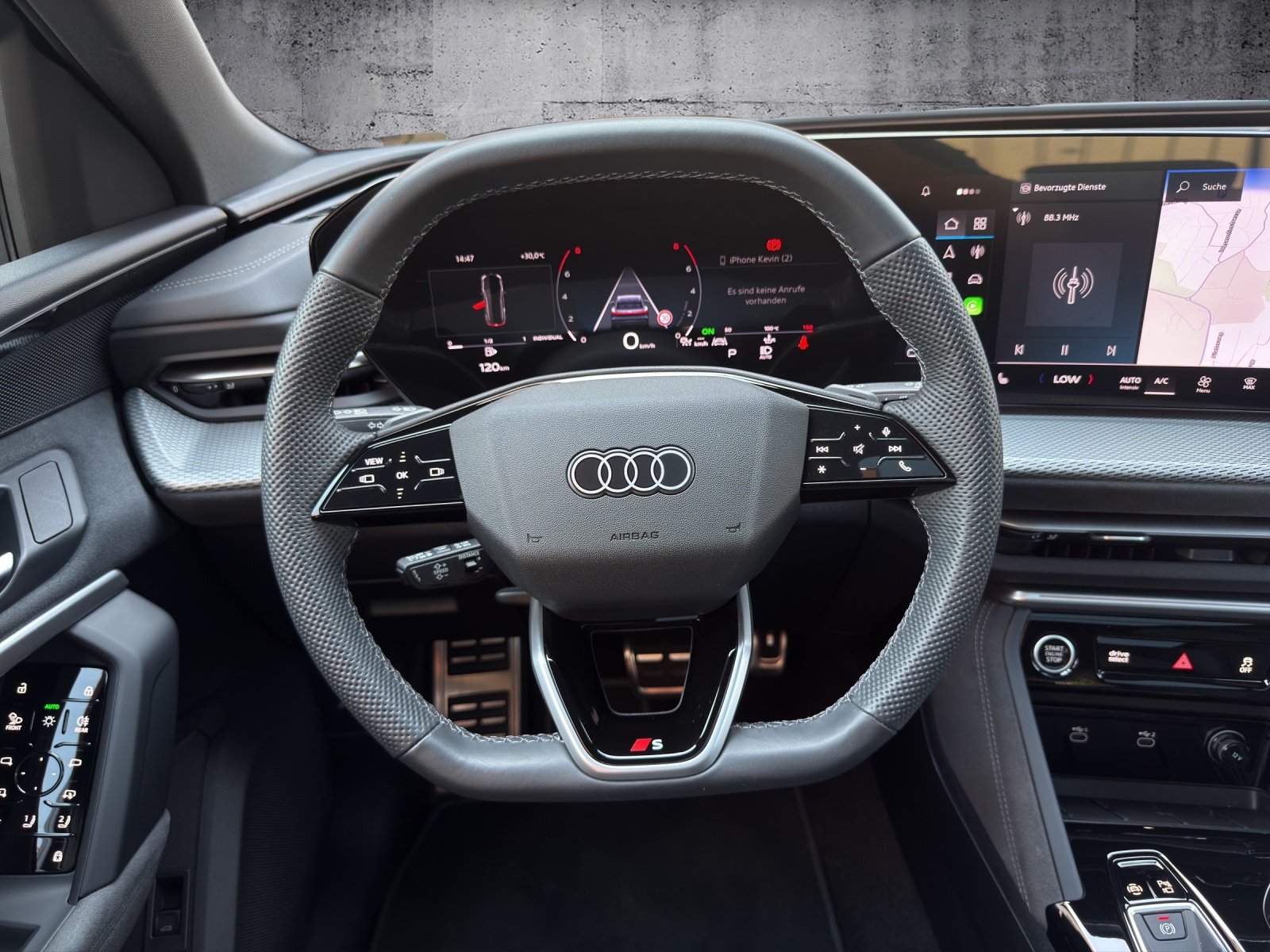 AUDI Q5 TFSI quattro S-Line 150 kW S-tronic *CH-FZG/ Gratisservice / Garantie*-image-8