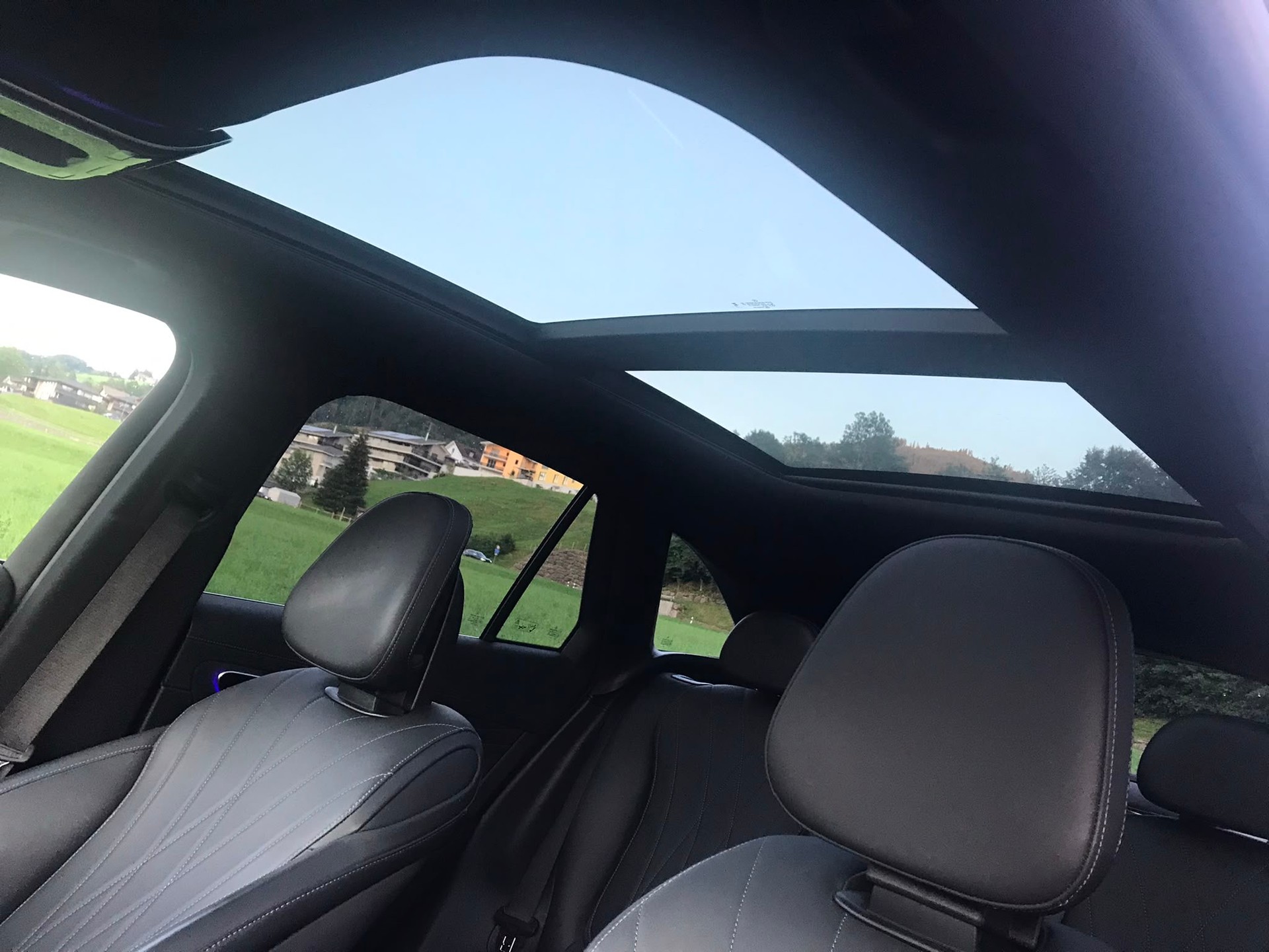 MERCEDES-BENZ GLC 220 d 4Matic 9G-Tronic AMG-Line-image-10