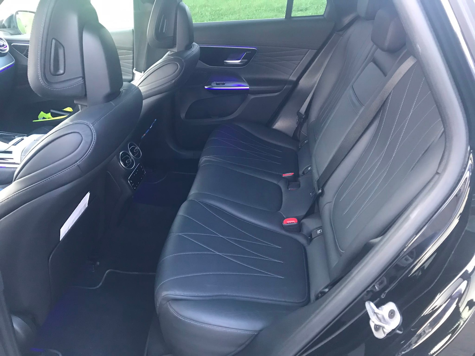 MERCEDES-BENZ GLC 220 d 4Matic 9G-Tronic AMG-Line-image-5