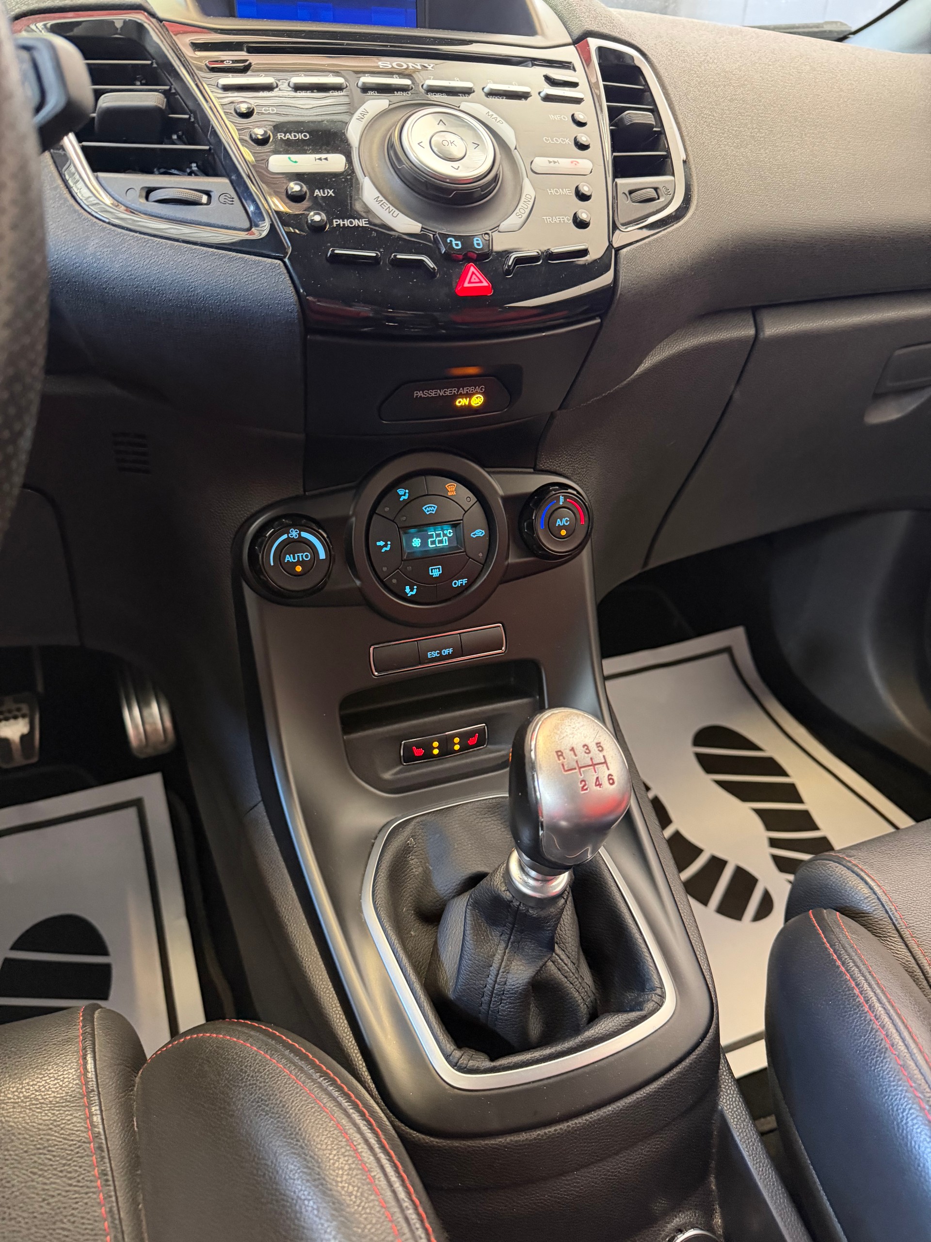 FORD Fiesta 1.6 SCTi ST-2 //NEU AB MFK!-image-13