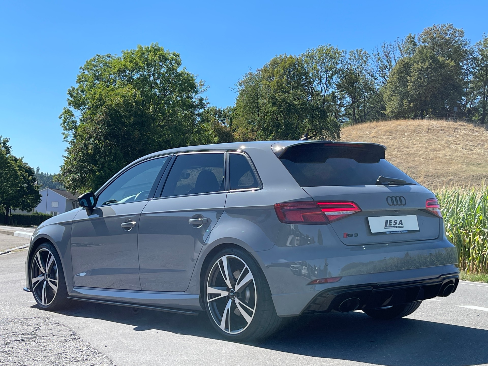 AUDI RS3 Sportback 2.5 TSI quattro S-tronic-showroom-element-2