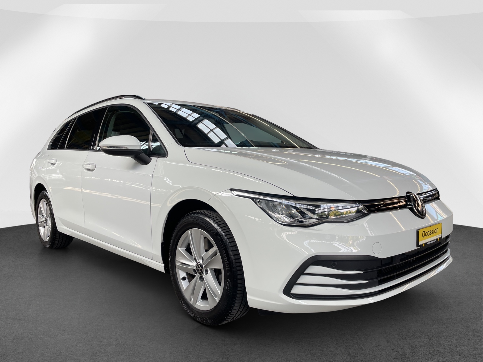 VW Golf VIII Variant 2.0 TDI Life DSG 4motion