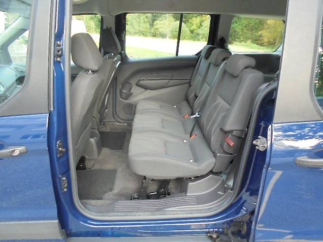 FORD TRANSIT CONNECT-image-2