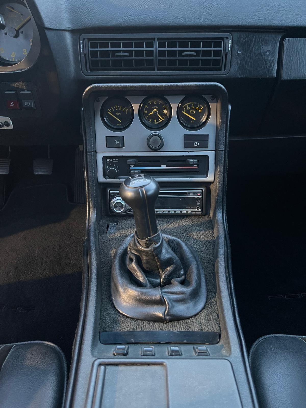 PORSCHE PORSCHE 944 Turbo Look - breite Karosserie-image-22
