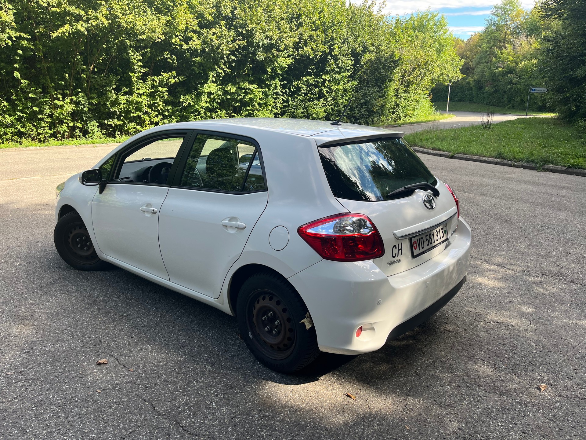TOYOTA Auris 1.6 easy-showroom-element-3