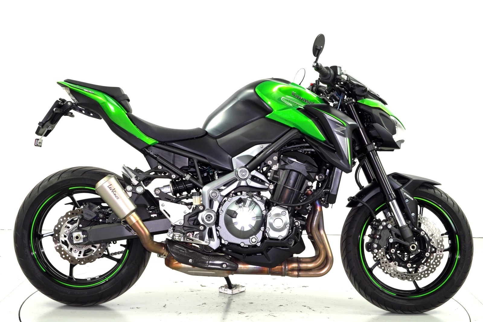 KAWASAKI Z 900-image-3